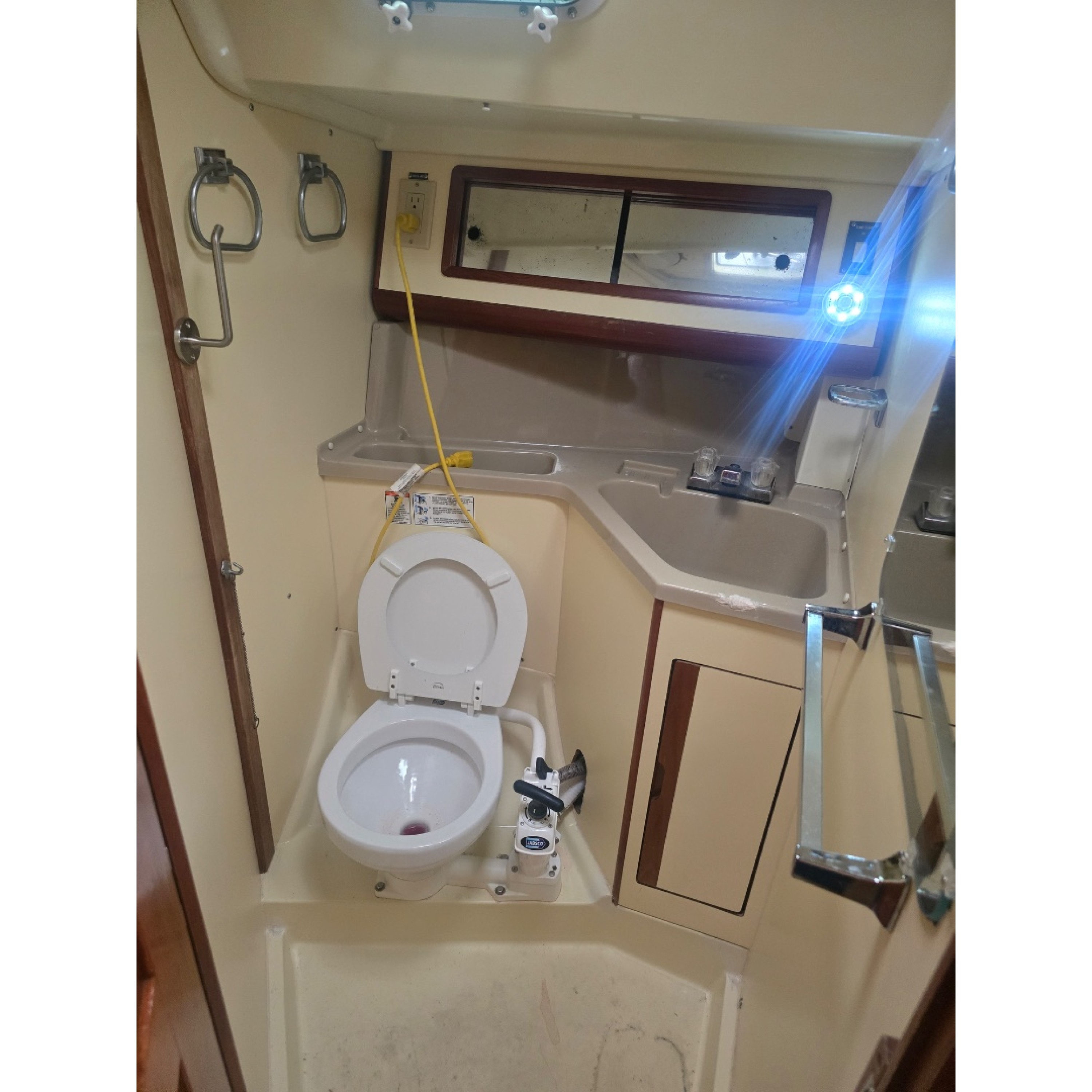 Pearson 31-2 Wing Keel Sailboat