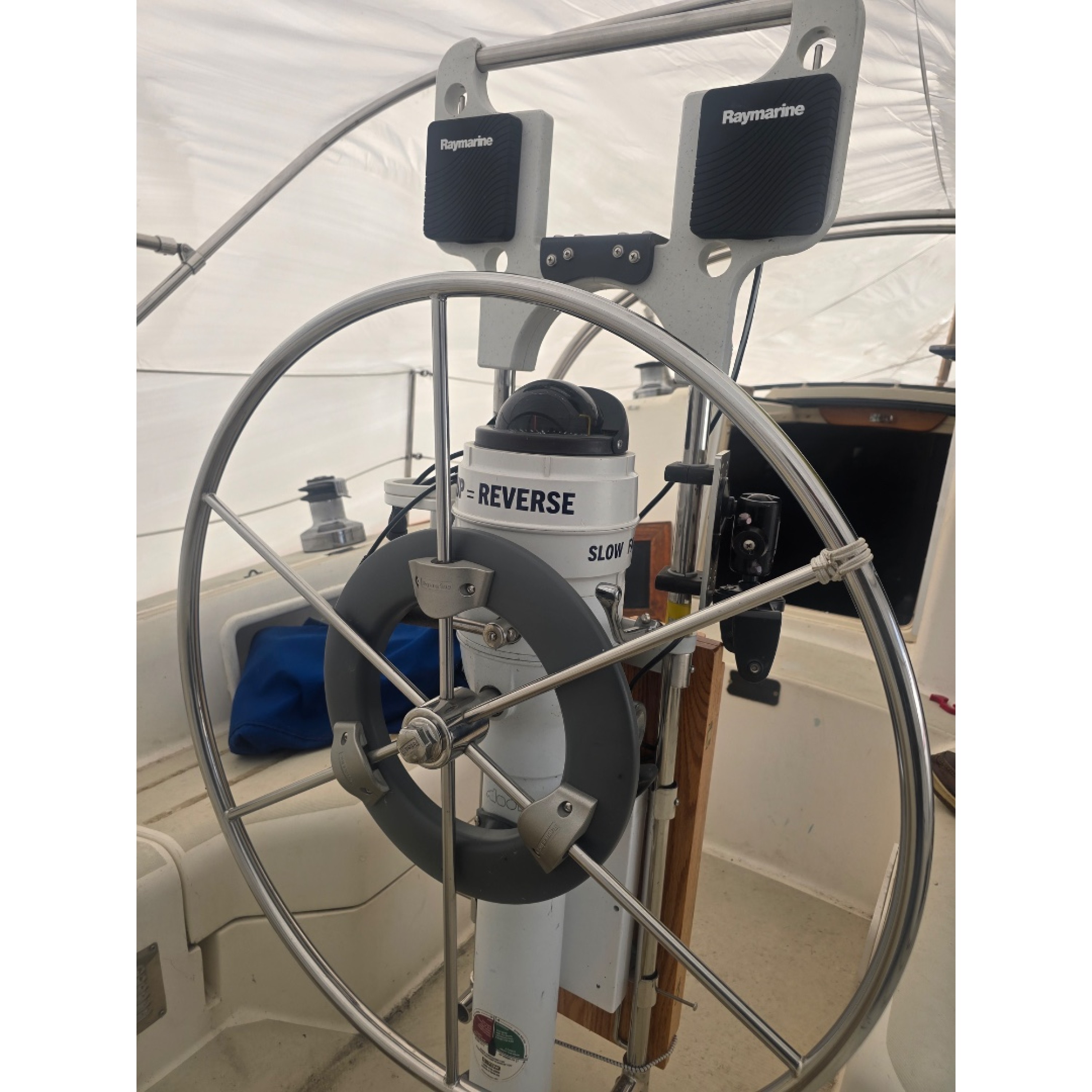 Pearson 31-2 Wing Keel Sailboat