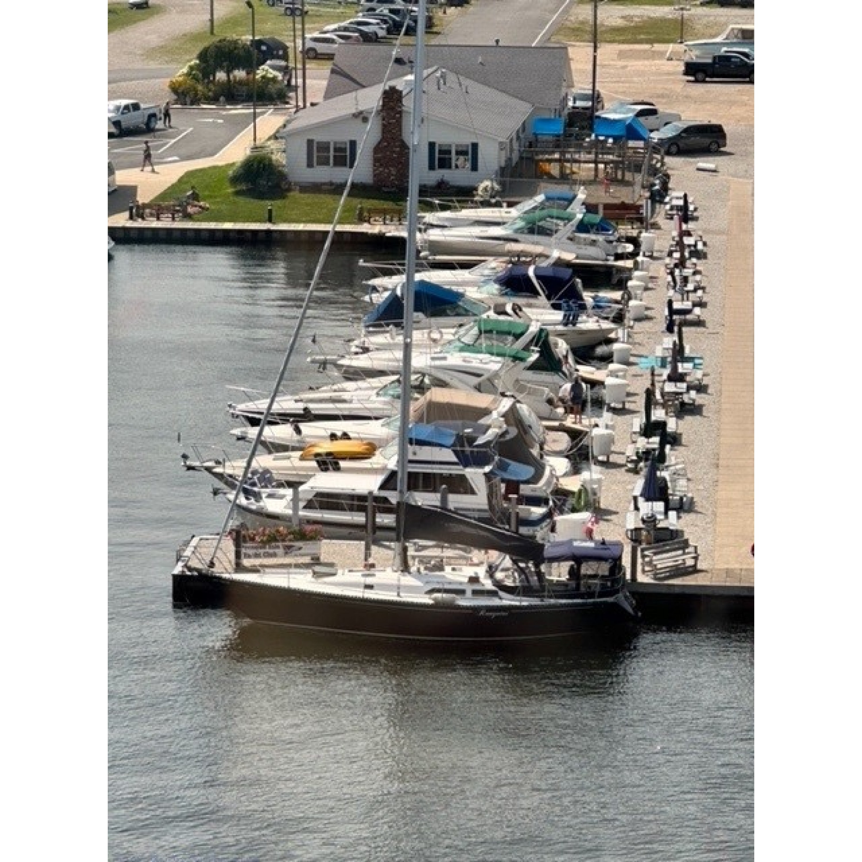 1978 39' 5" C&C YACHTS 40 1978 39' 5" C&C YACHTS 40
