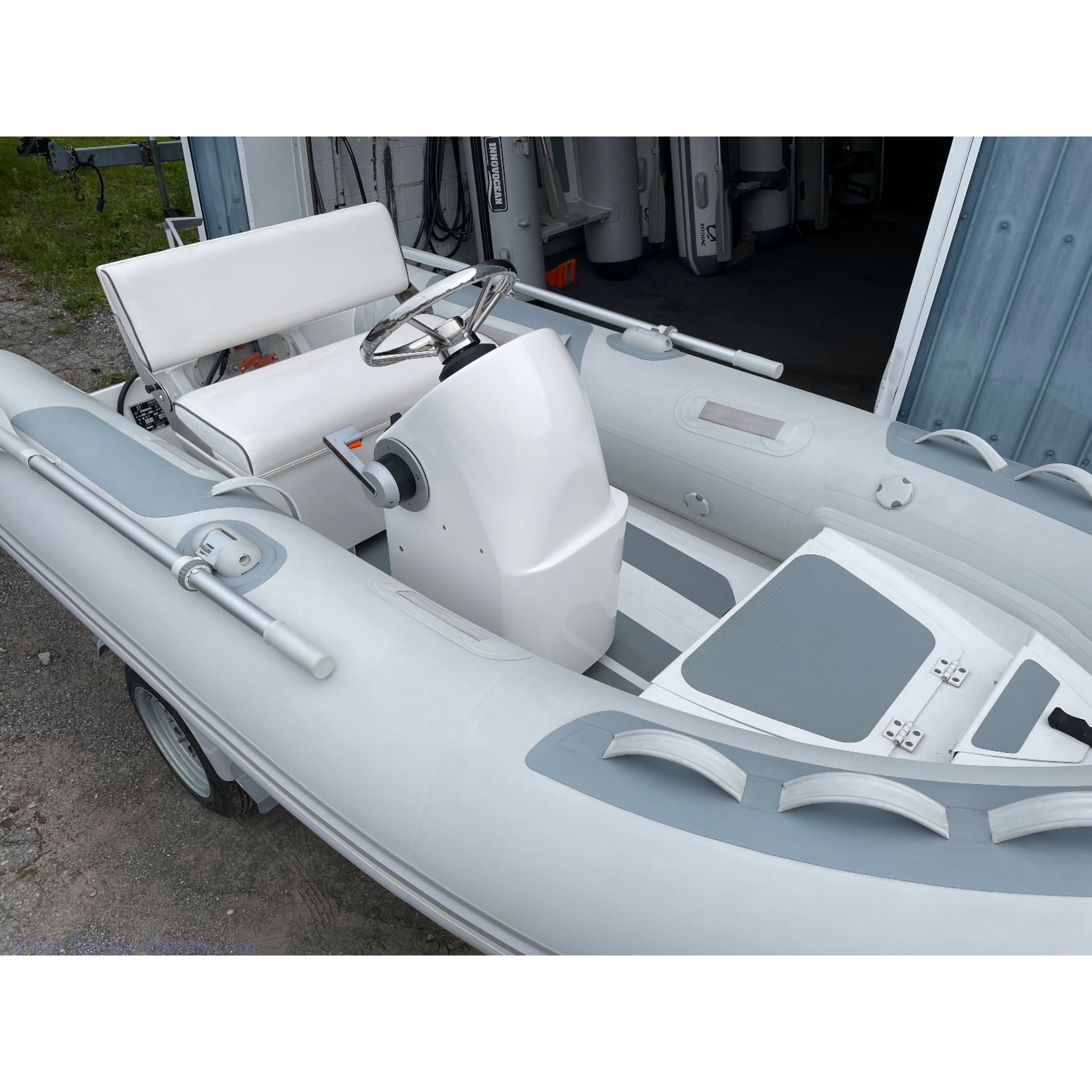 11" Zodiac Electric Torqeedo Rib 11" Zodiac Electric Torqeedo Rib