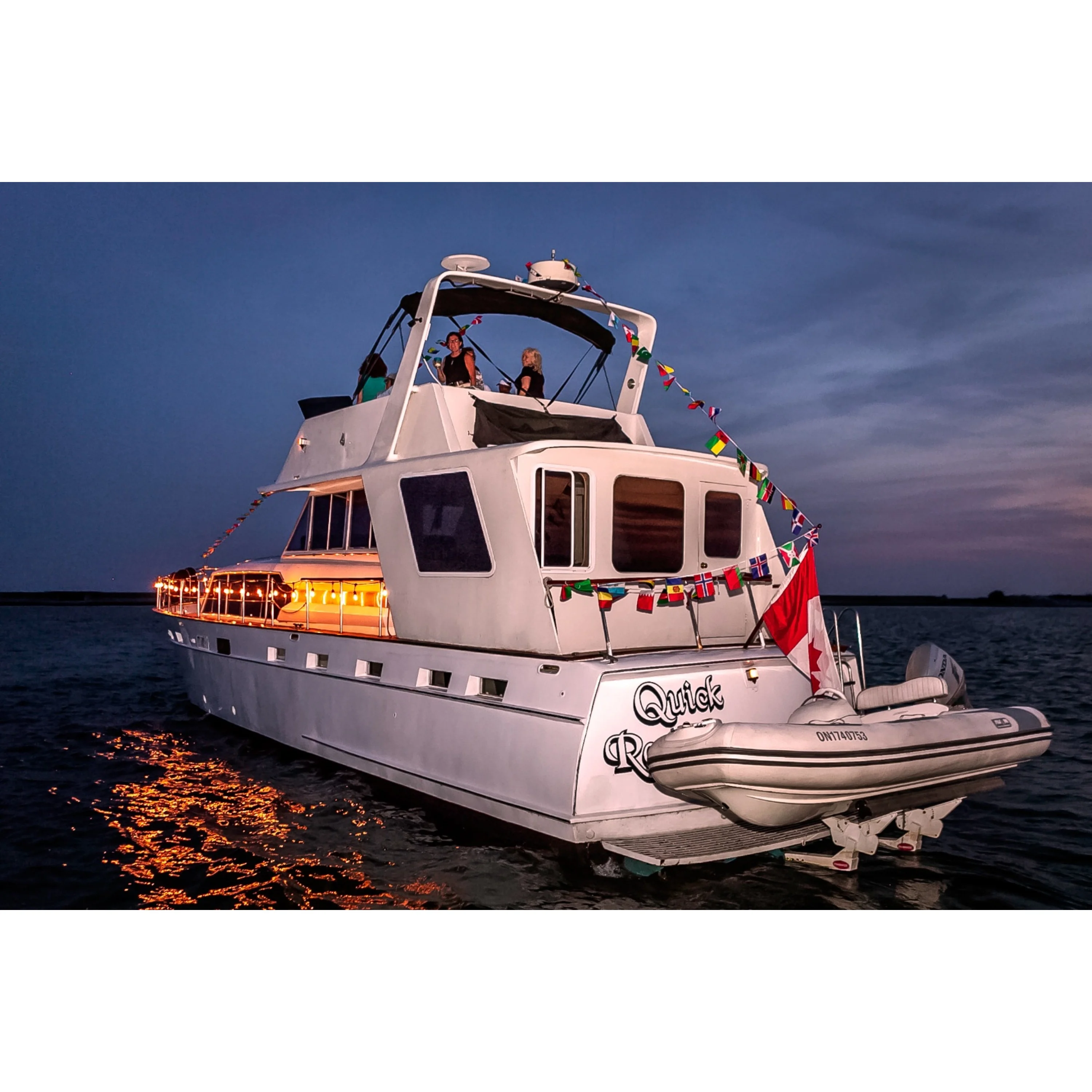 1968 57' 3" CHRIS CRAFT Roamer Aft Cabin Classic Motor Yacht Quick Release 1968 57' 3" CHRIS CRAFT Roamer Aft Cabin Classic Motor Yacht Quick Release