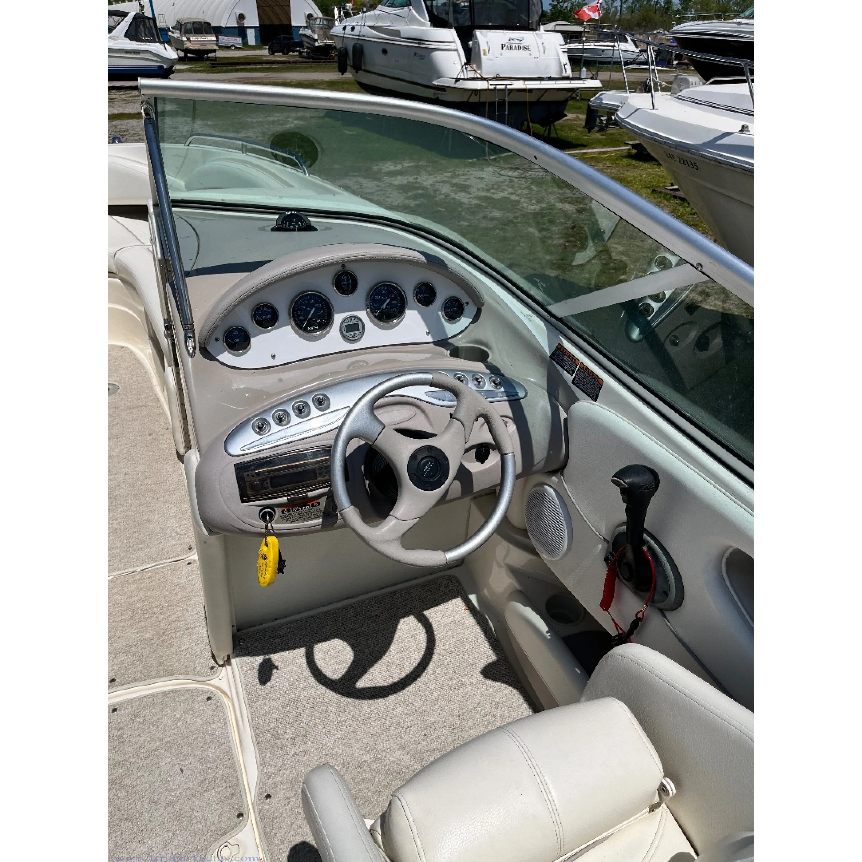 2003 26' 4" MAXUM 2400 SR 2003 26' 4" MAXUM 2400 SR