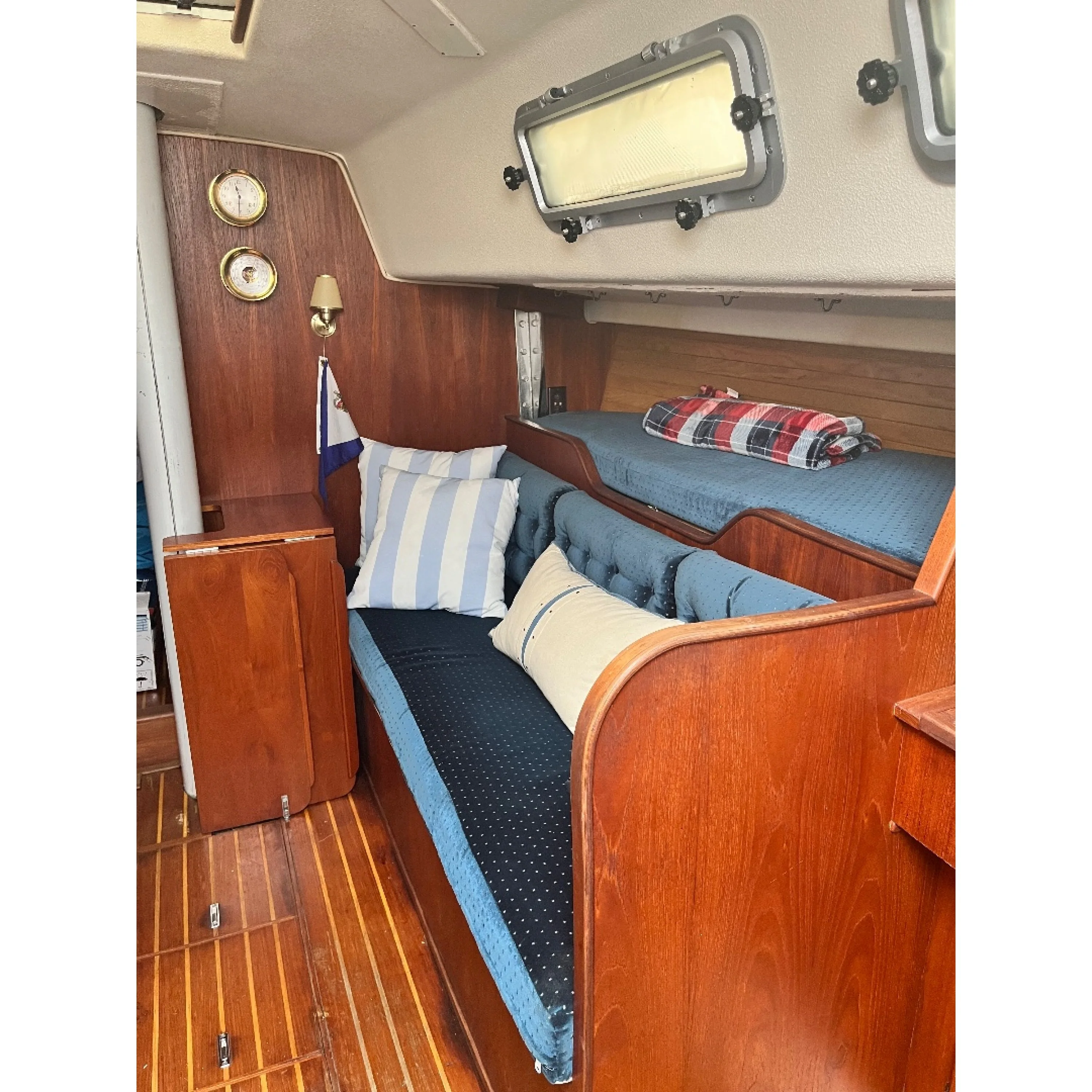 1983 36' MORGAN YACHTS 36 Nelson Merek Full Fathom IV 1983 36' MORGAN YACHTS 36 Nelson Merek Full Fathom IV