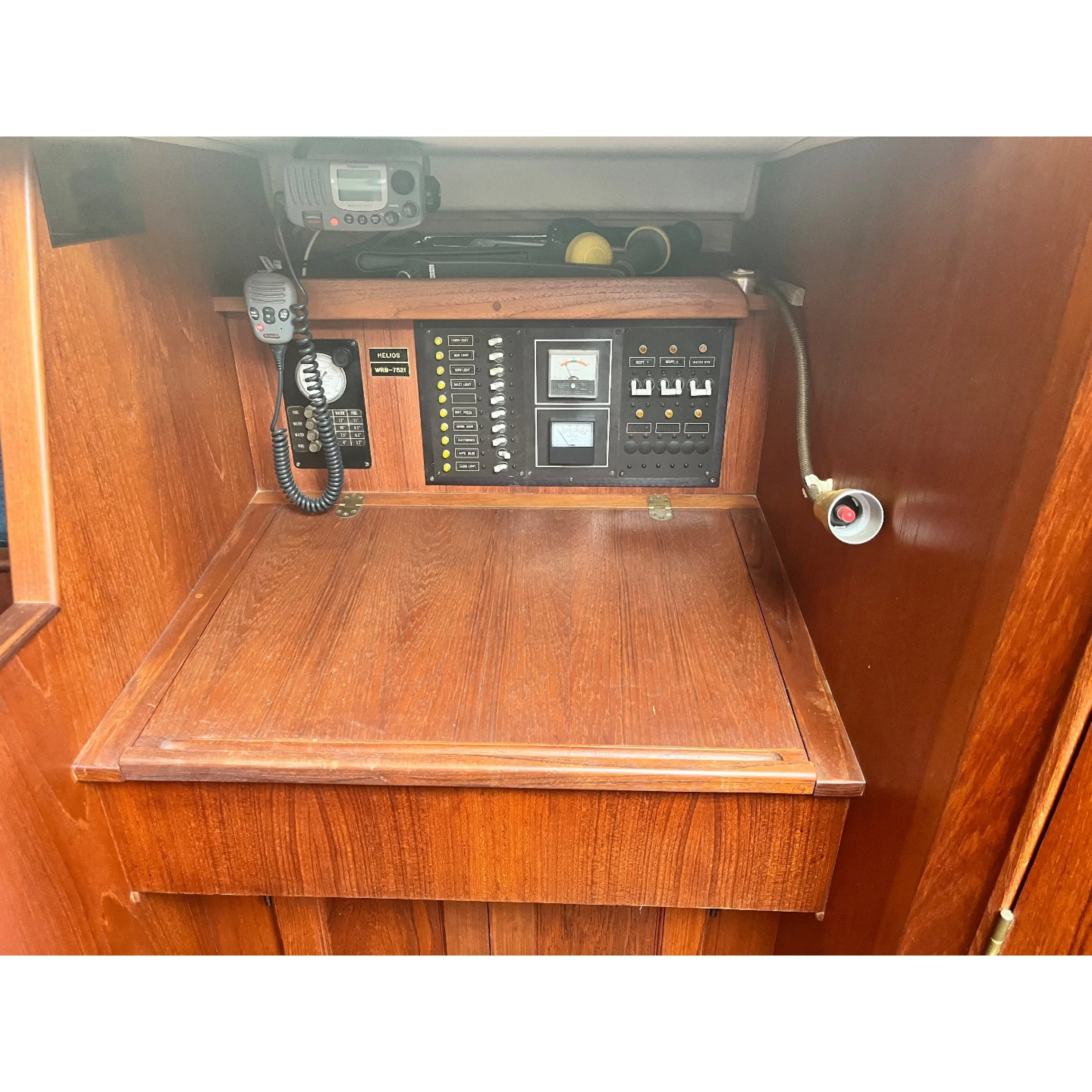 1983 36' MORGAN YACHTS 36 Nelson Merek Full Fathom IV 1983 36' MORGAN YACHTS 36 Nelson Merek Full Fathom IV