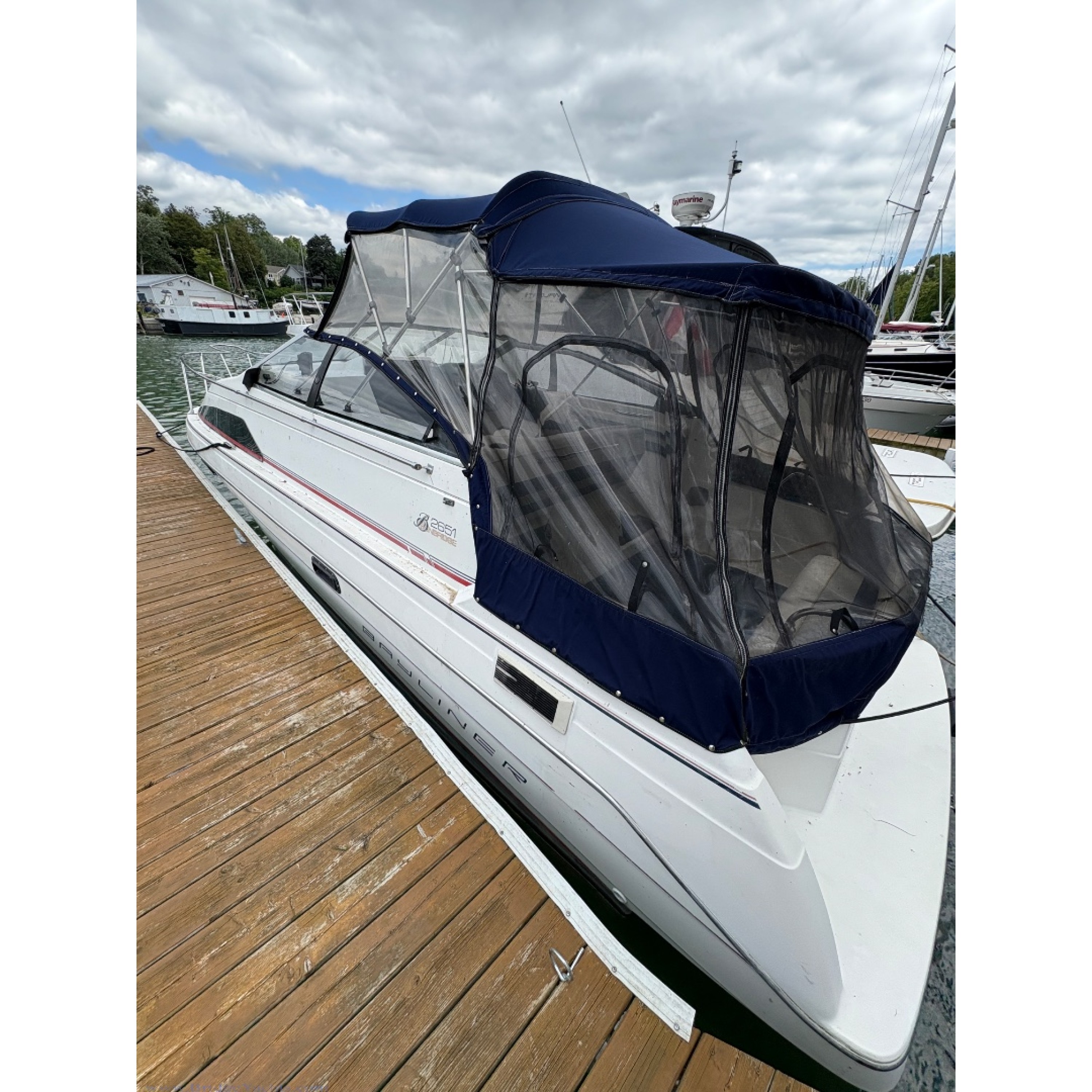 1991 Bayliner 2651 Sunbridge