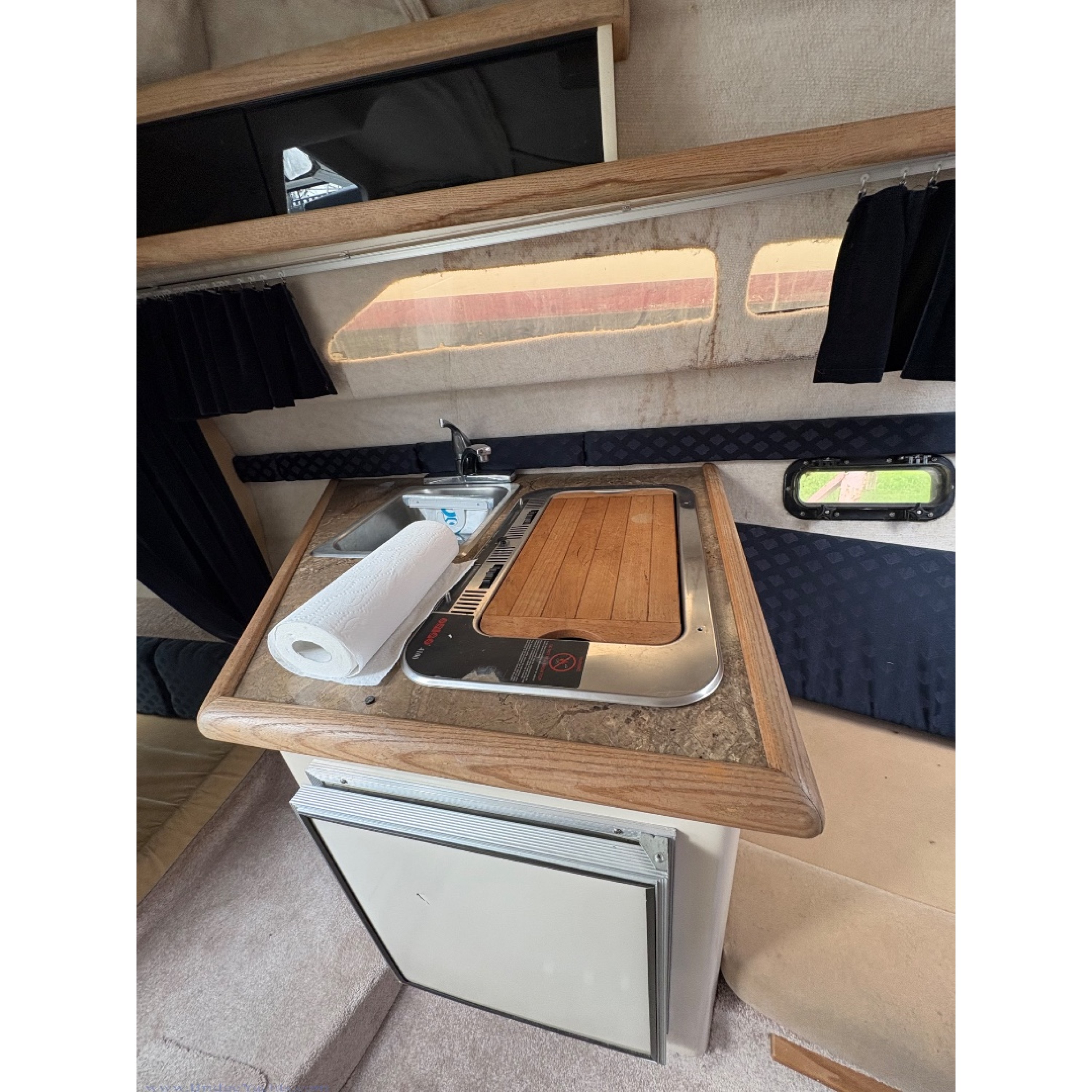 1991 Bayliner 2651 Sunbridge