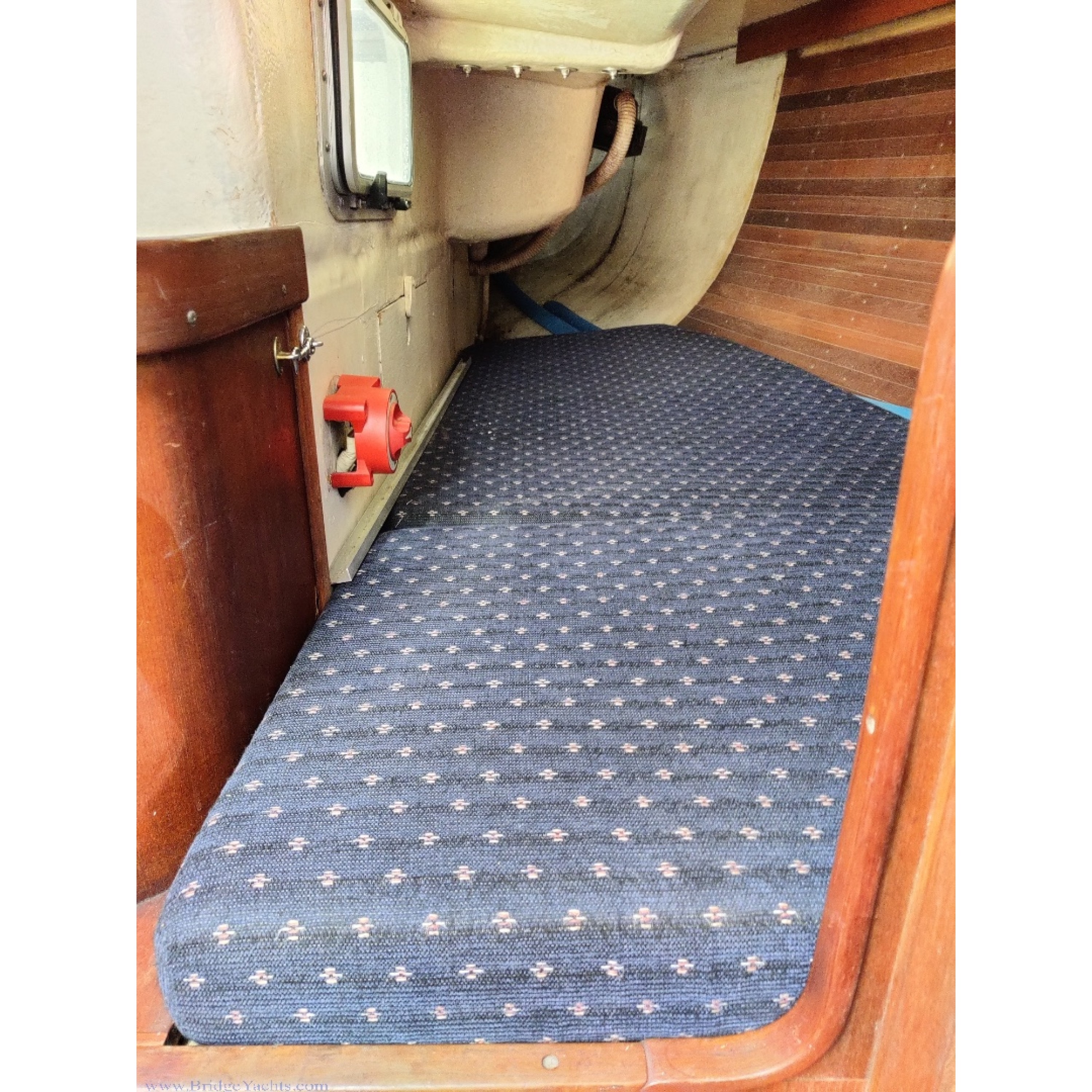 1988 J Boats J/35 Sailboat