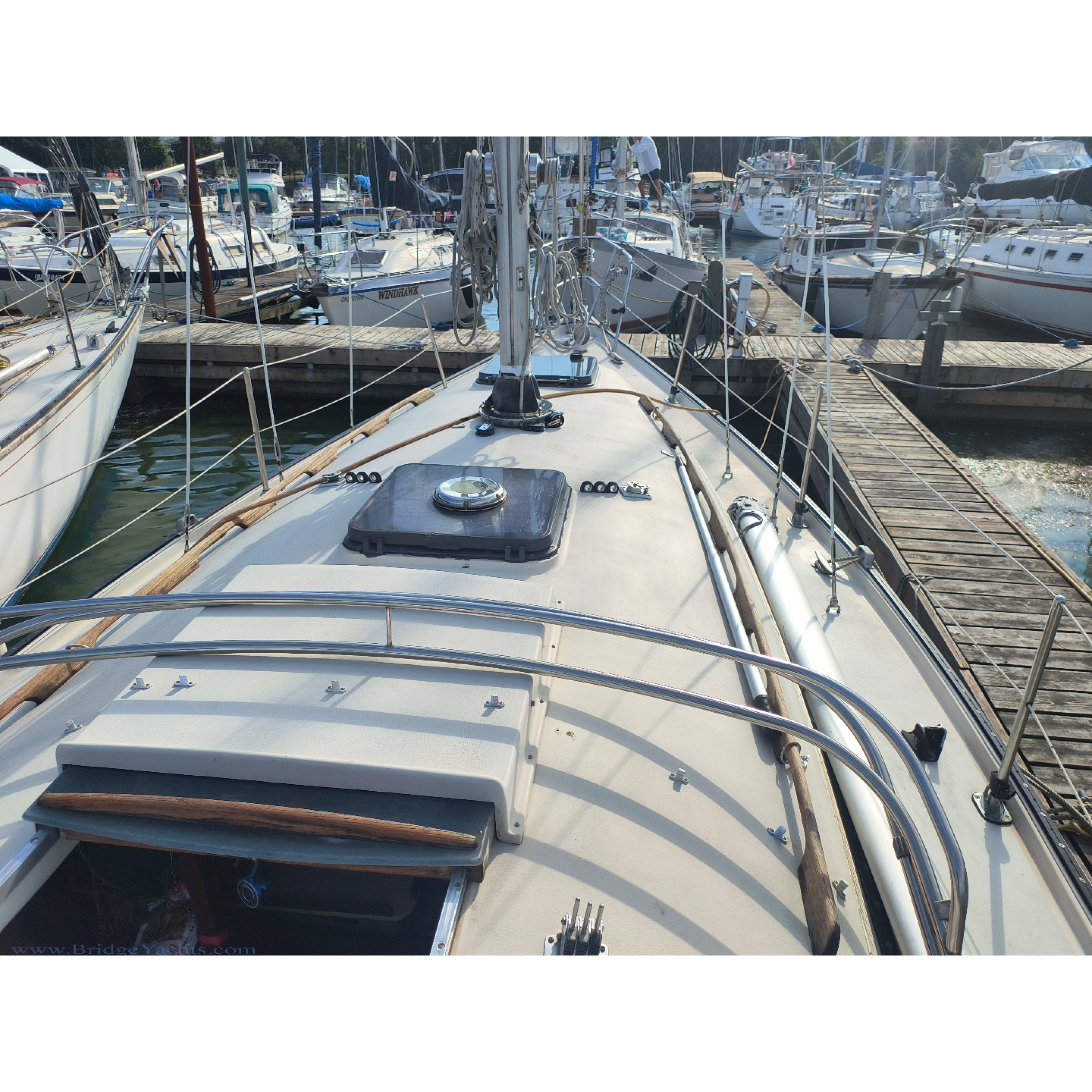 1981 Niagara 31 Sailboat