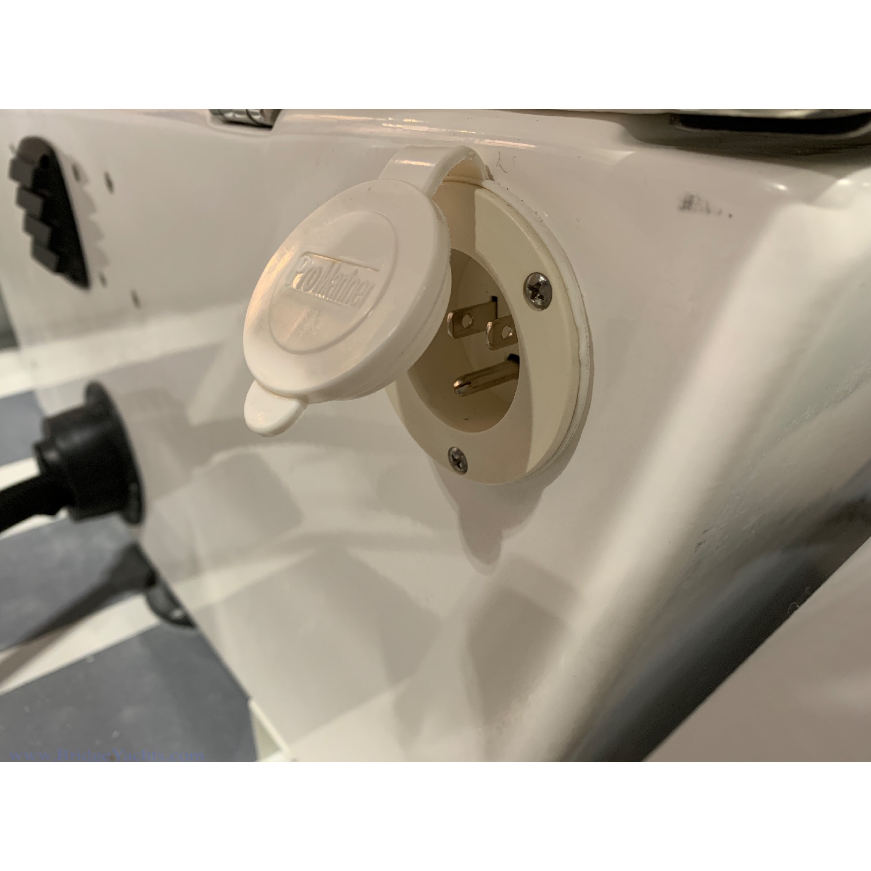 11" Zodiac Electric Torqeedo Rib 11" Zodiac Electric Torqeedo Rib