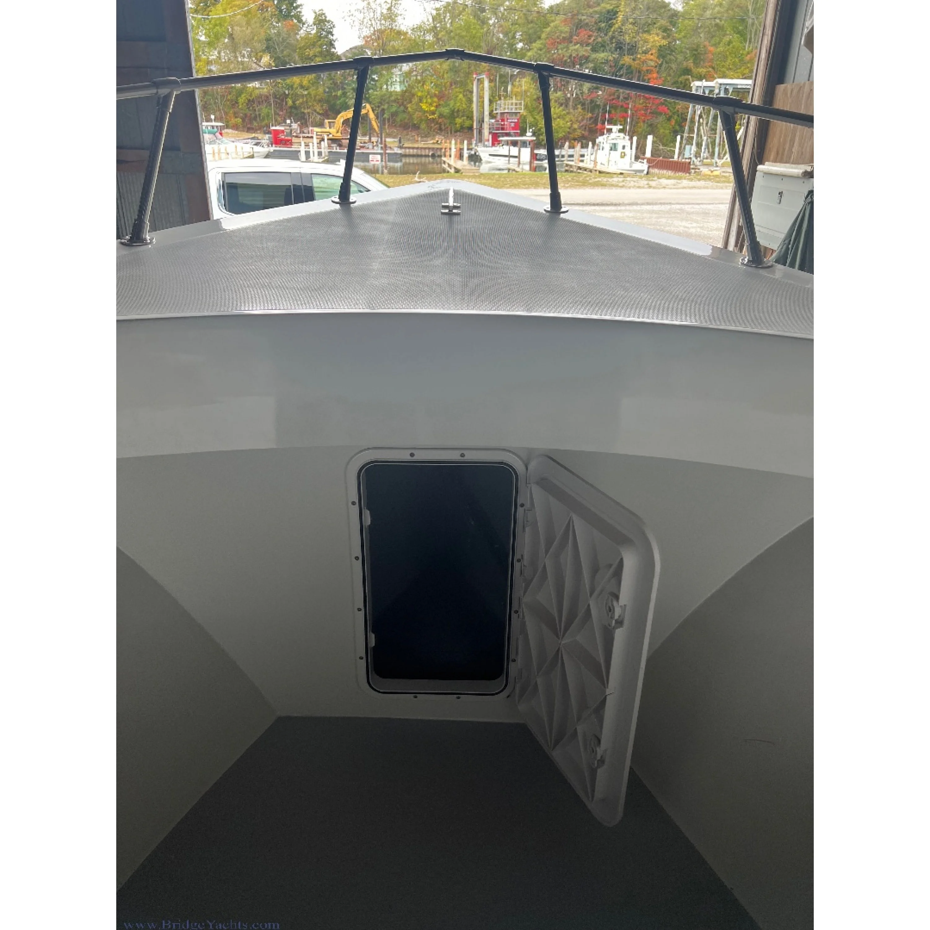 23ft Seabreeze Boat Walk Thru 23ft Seabreeze Boat Walk Thru