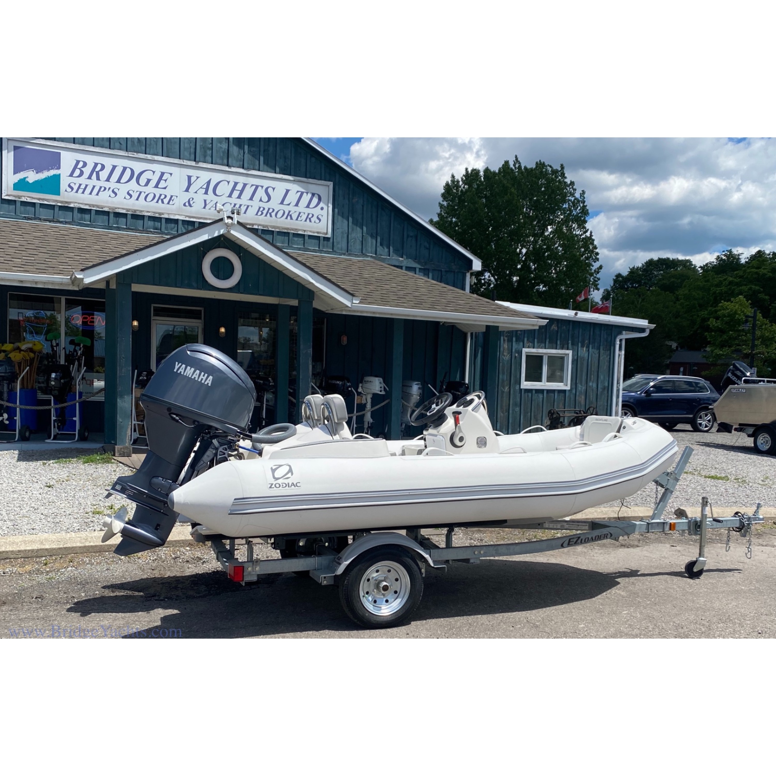 Zodiac Yachtline 400 RIB