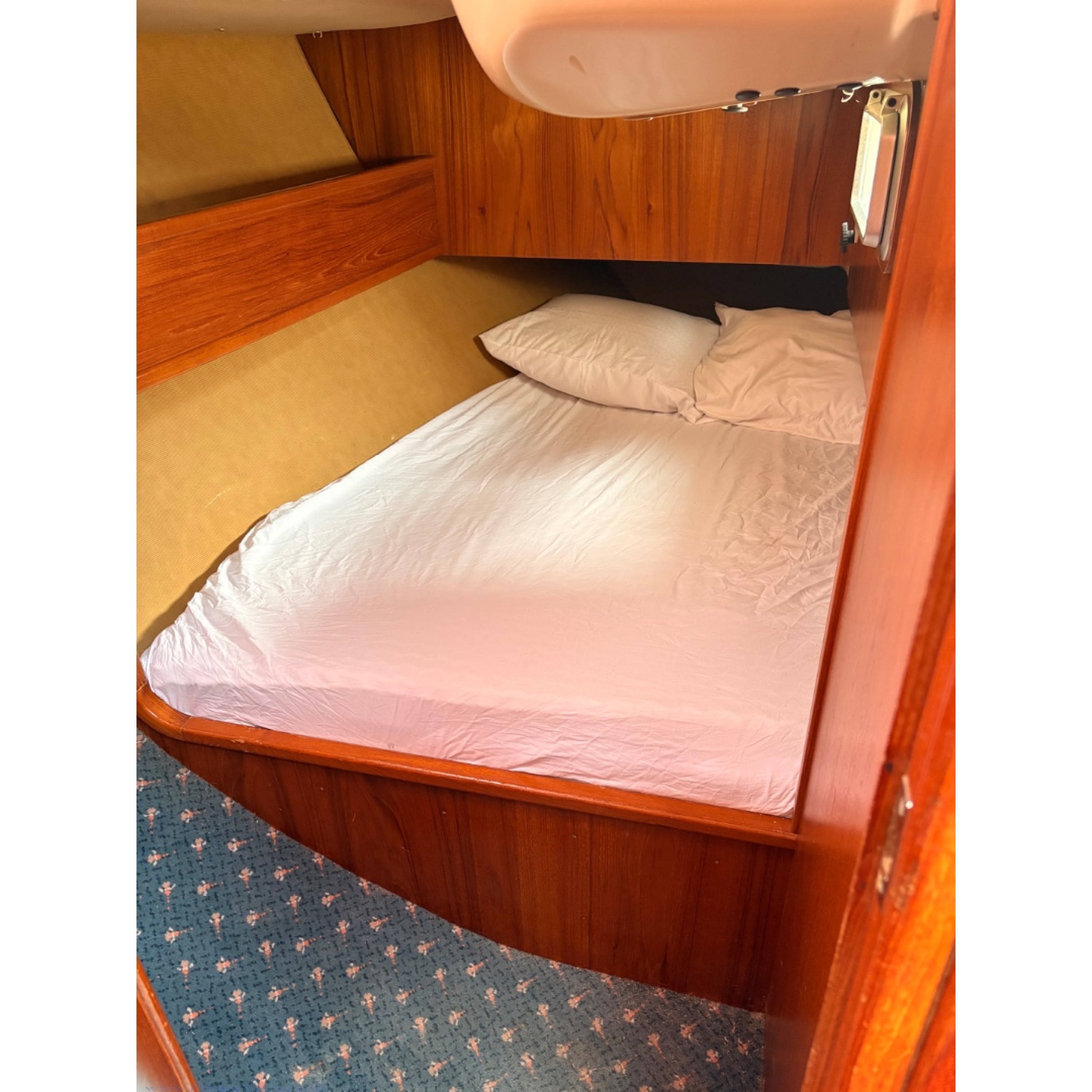 1985 Jeanneau Sun Shine 36 CB