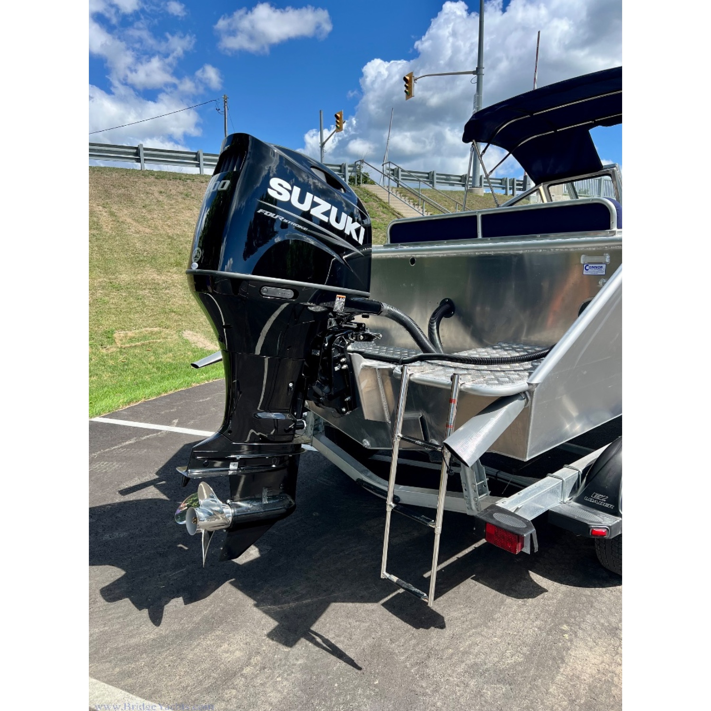 Stanley Islander 21 Dual Console - Digital Suzuki Stanley Islander 21 Dual Console - Digital Suzuki