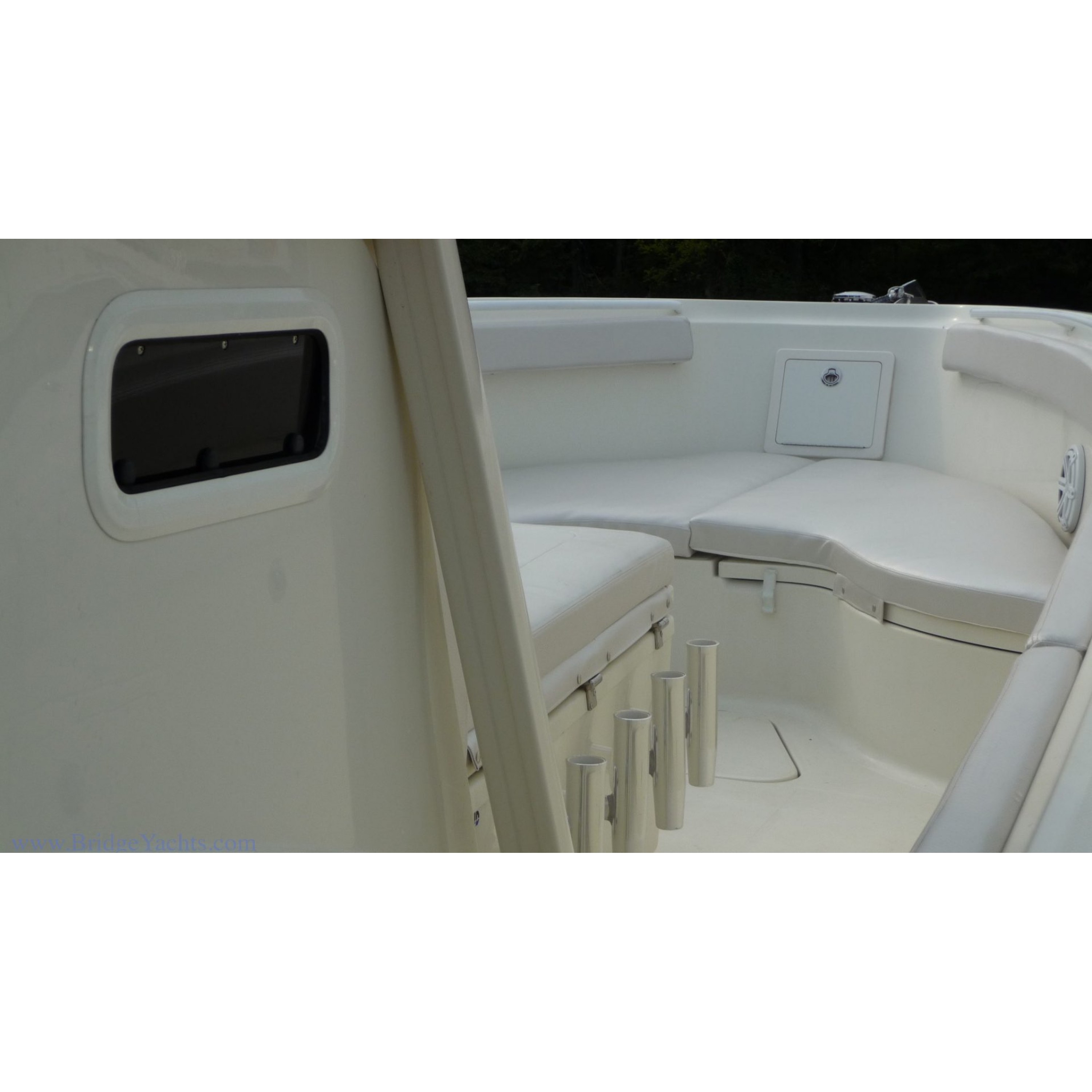 2017 34' 5" HYDRA-SPORTS 3400 CC Center Console Boat Hydra 2017 34' 5" HYDRA-SPORTS 3400 CC Center Console Boat Hydra