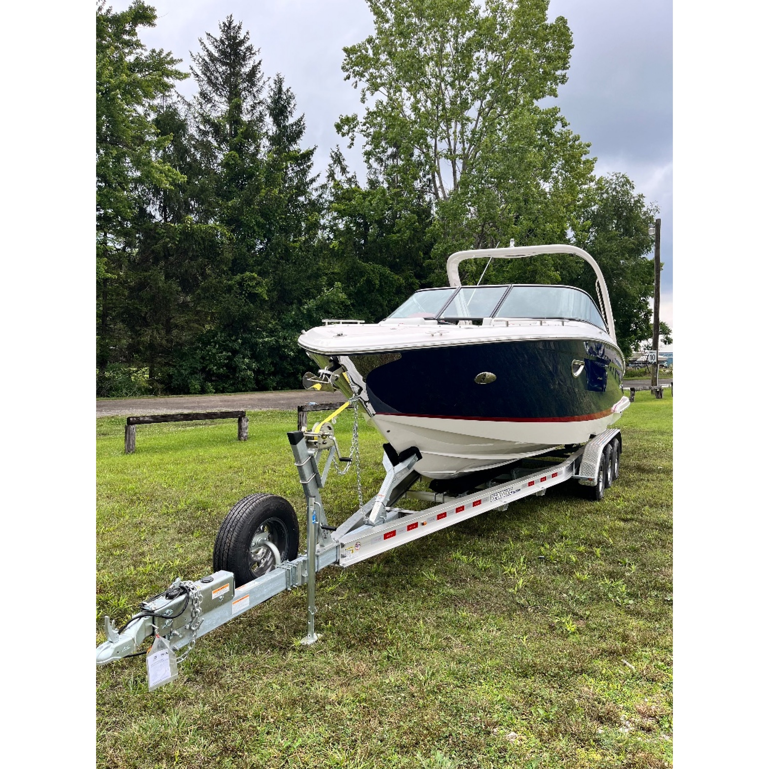 2020 29' 2" REGAL 290 OBX Bow Rider 2020 29' 2" REGAL 290 OBX Bow Rider