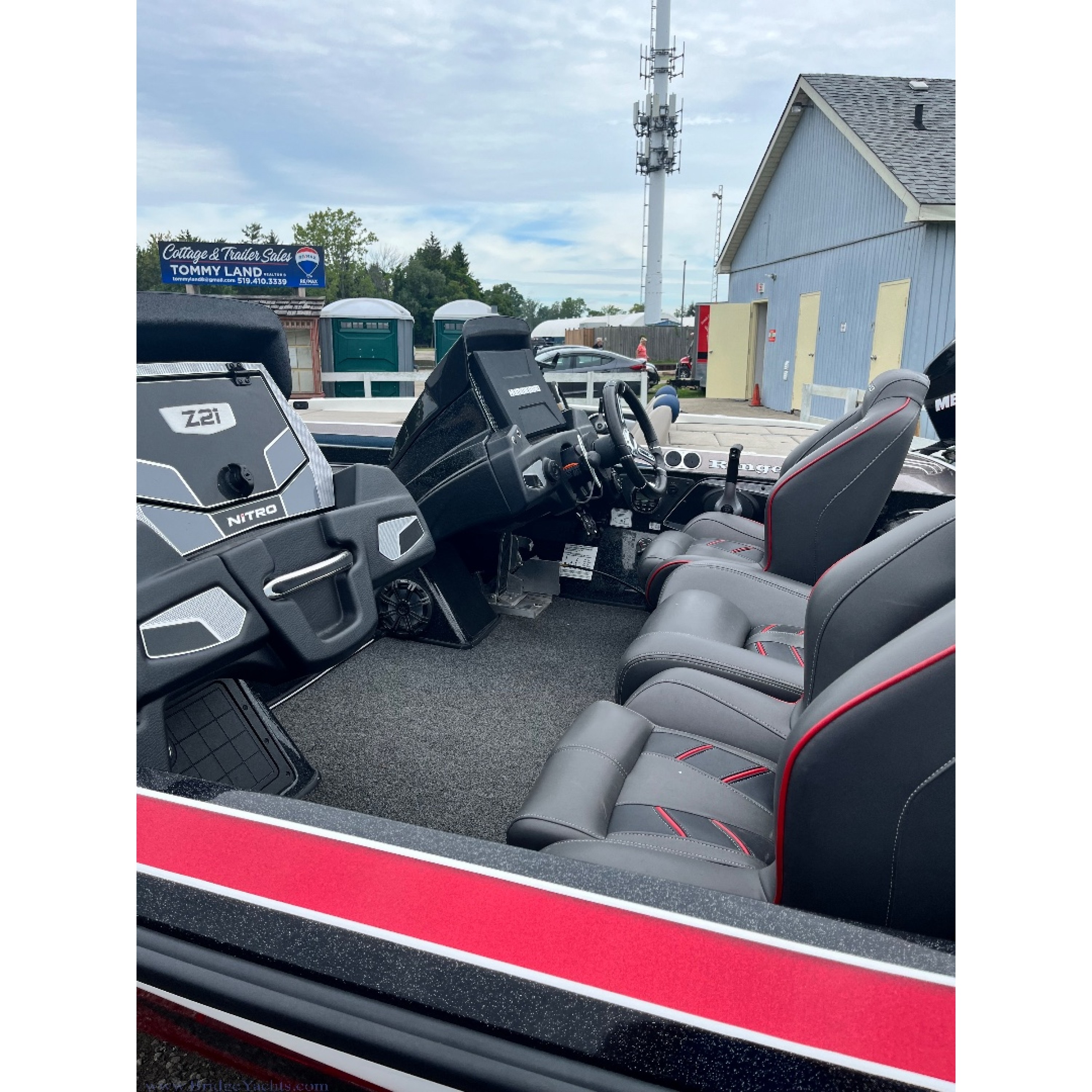 2021 21' 2" NITRO Z21 PRO 2021 21' 2" NITRO Z21 PRO