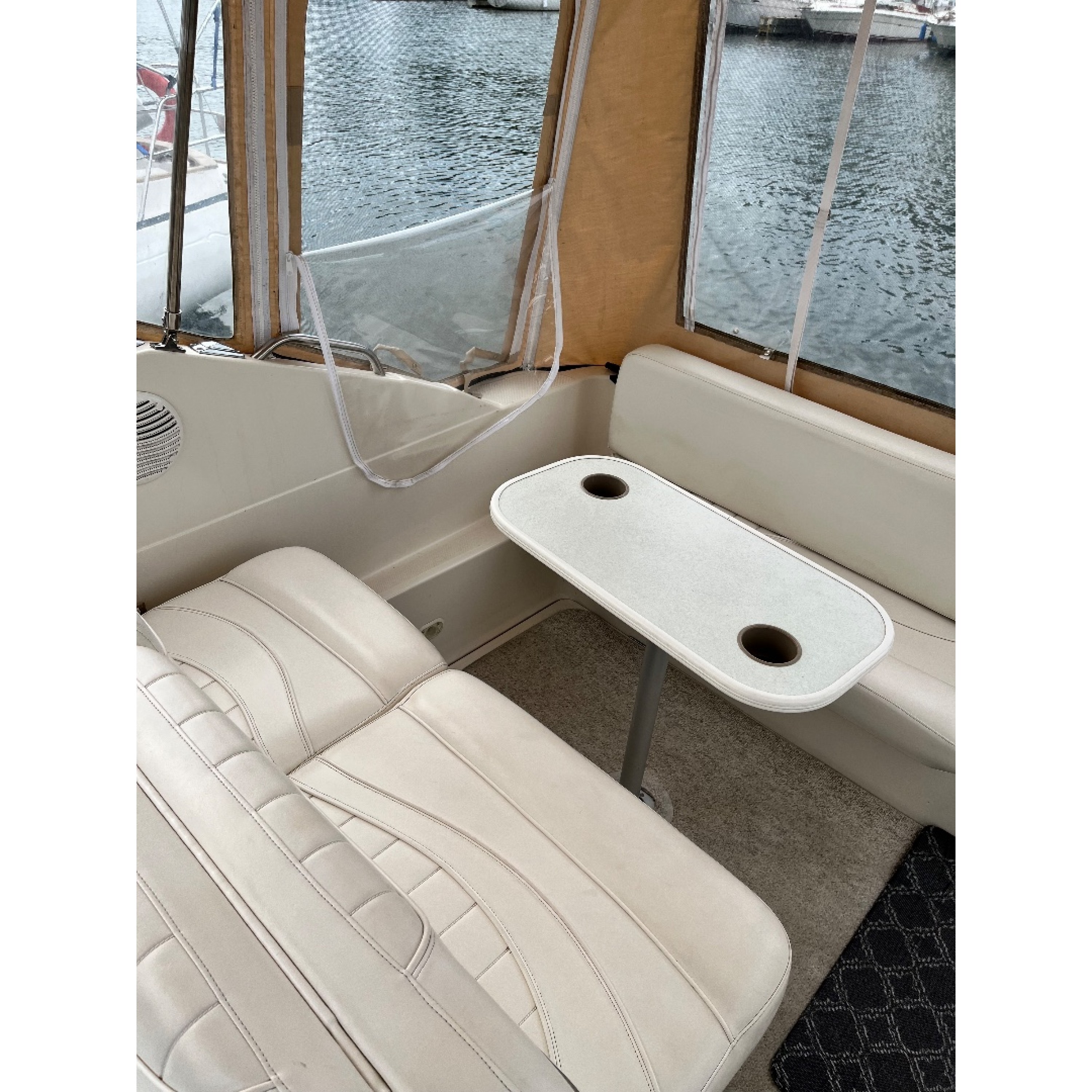 2000 24' MAXUM 2400 SCR Magic Moments 2000 24' MAXUM 2400 SCR Magic Moments