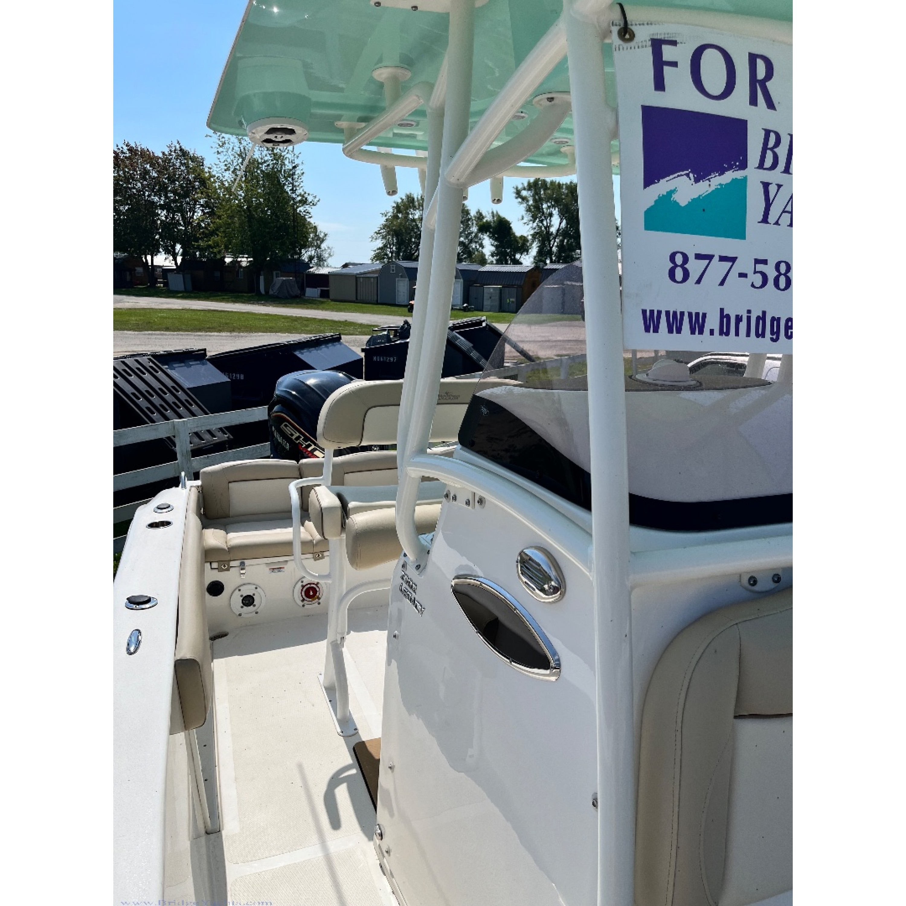 2022 23' NAUTIC STAR 2302 Legacy Center Console