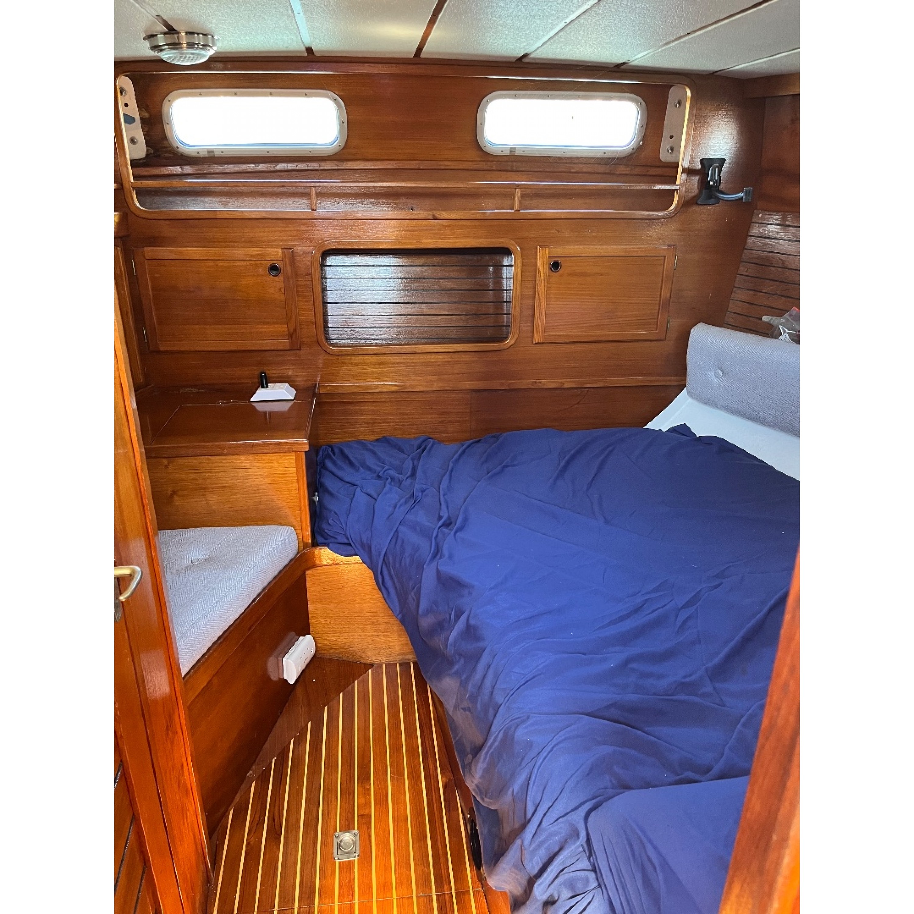 1986 36' NAUTICAT 36 Motorsailor Pampero