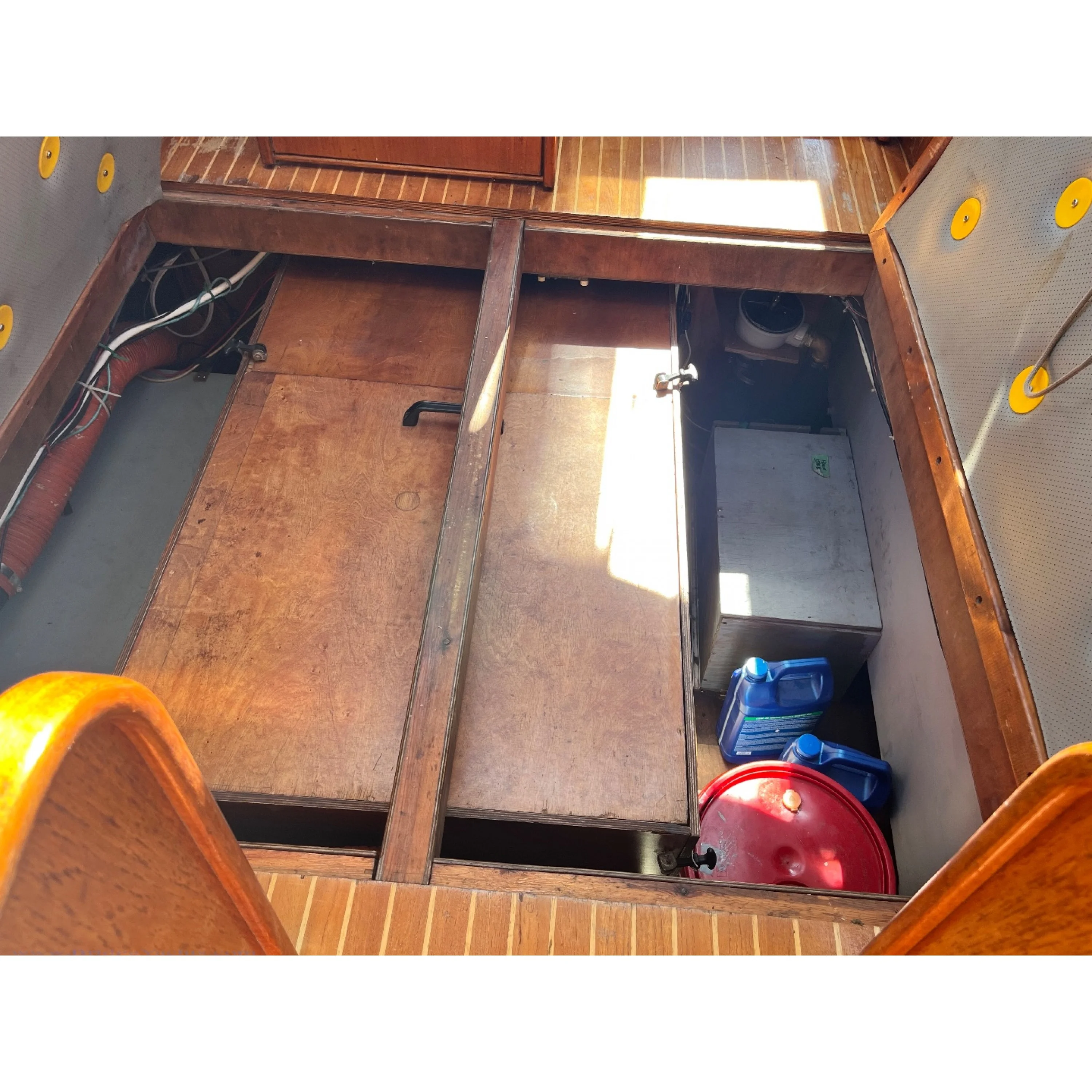 1986 36' NAUTICAT 36 Motorsailor Pampero 1986 36' NAUTICAT 36 Motorsailor Pampero