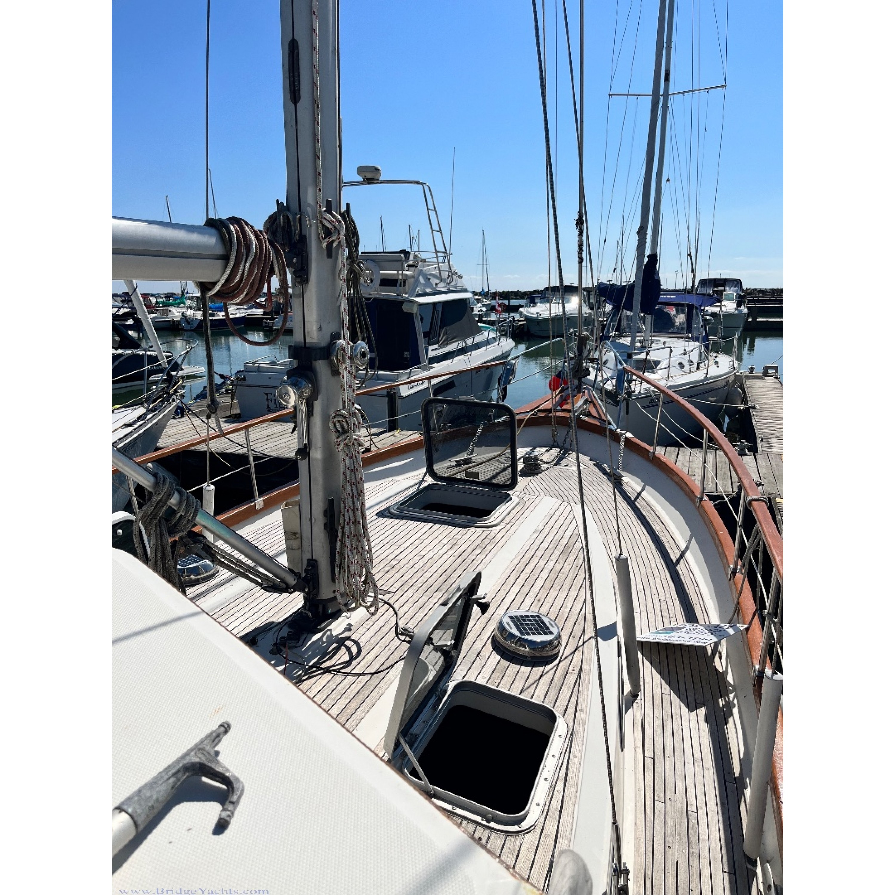 1986 36' NAUTICAT 36 Motorsailor Pampero