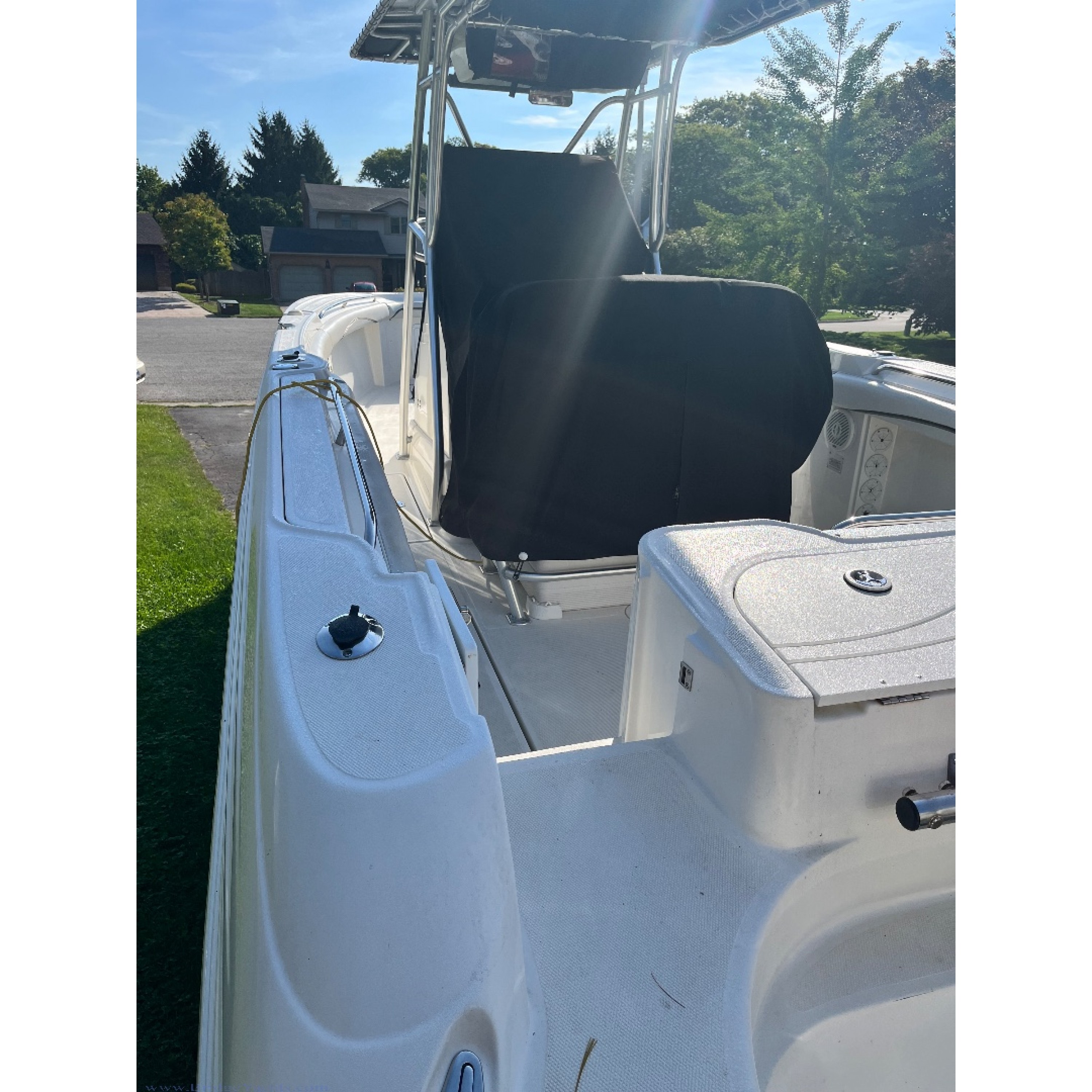 2004 Wellcraft 290 CCF - Center Console 2004 Wellcraft 290 CCF - Center Console