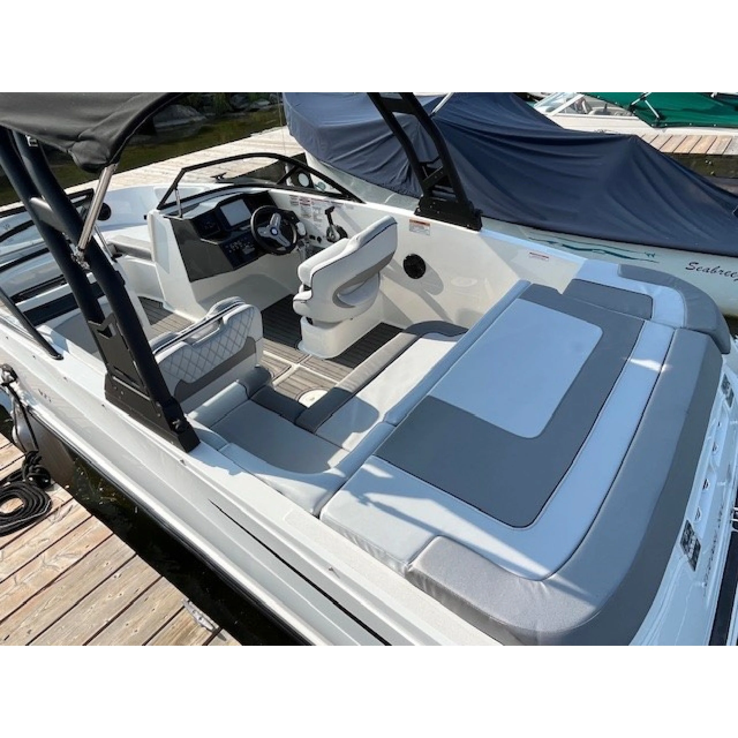 2023 Bayliner VR5 Sport - 20ft 2023 Bayliner VR5 Sport - 20ft