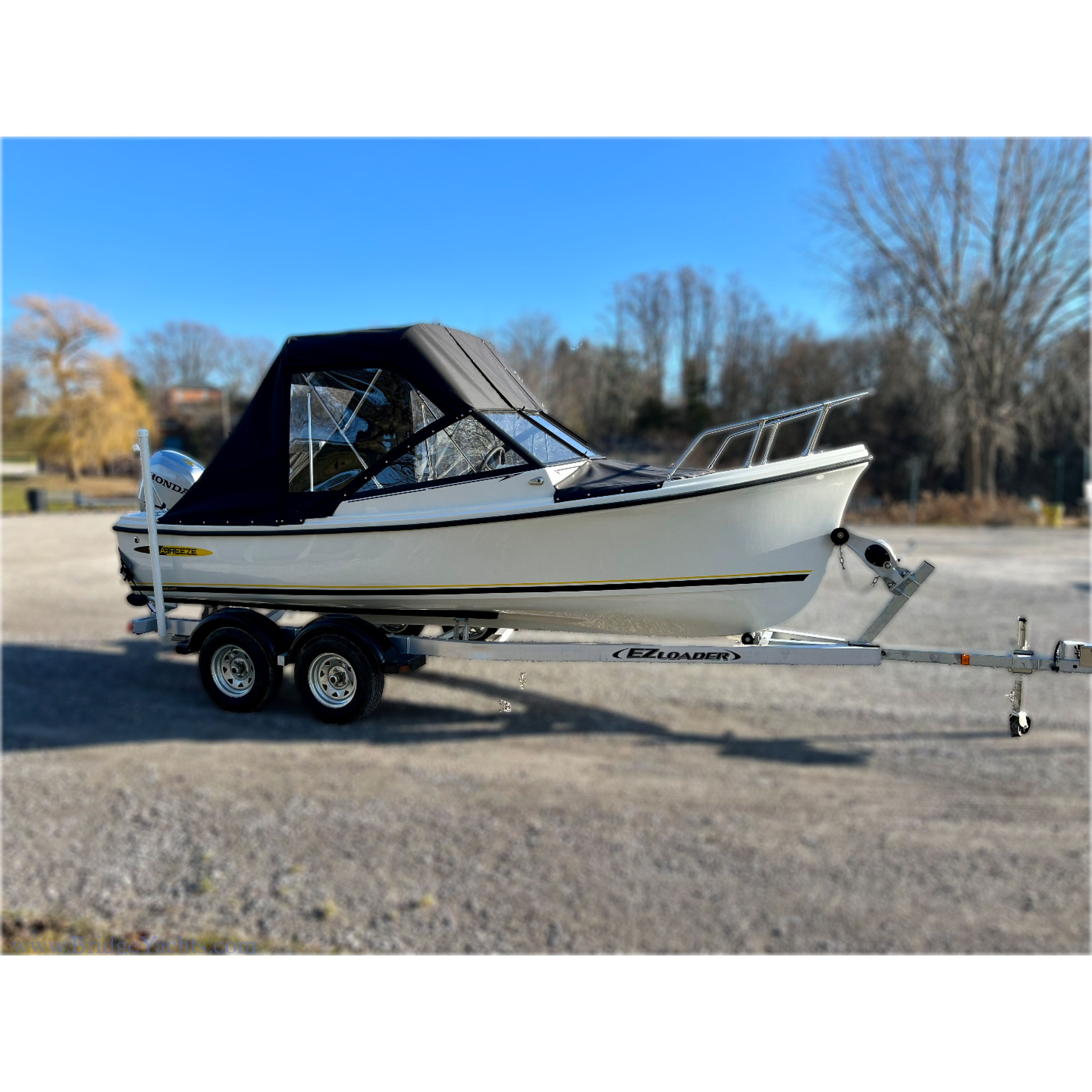 19ft Seabreeze Boat Walk Thru