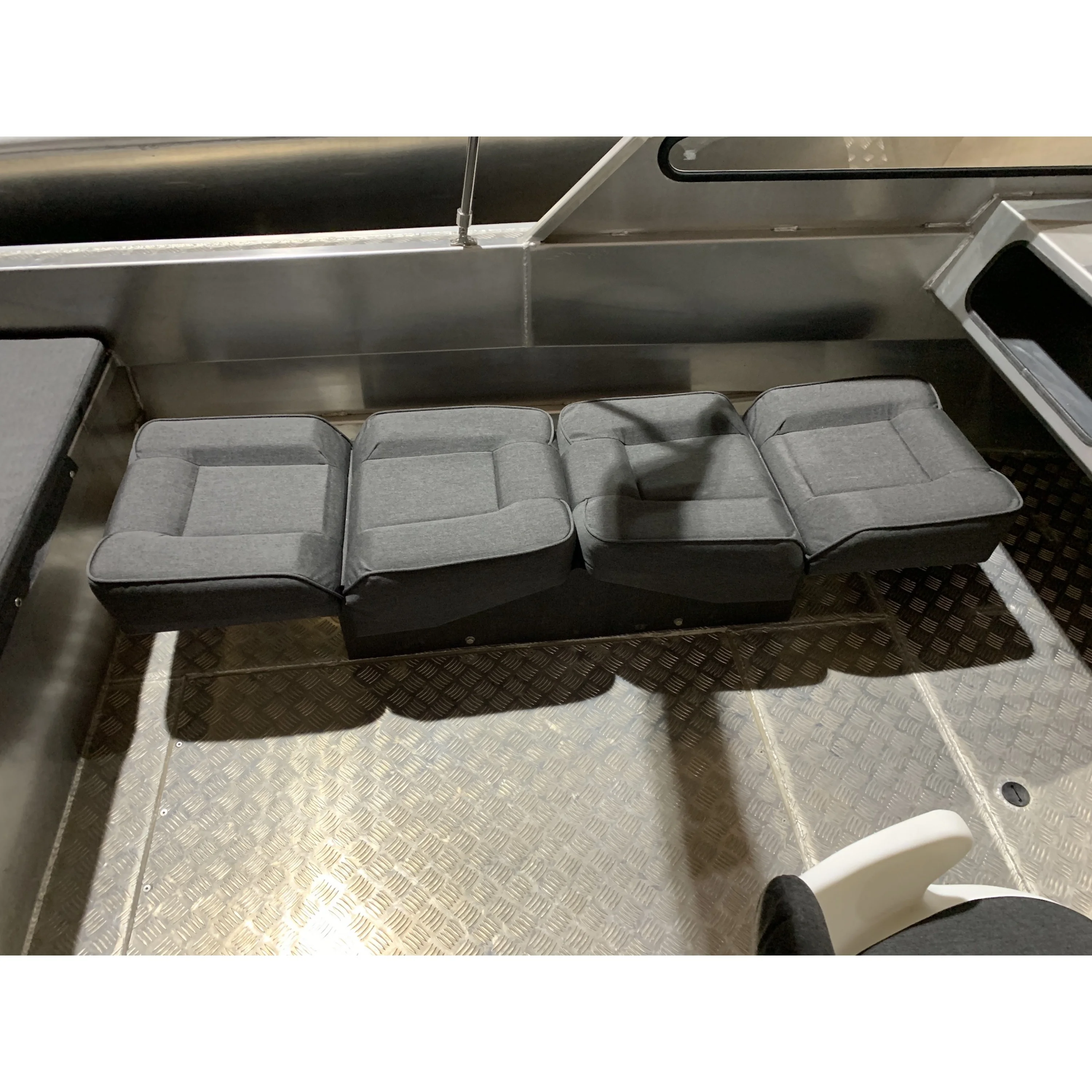 Stanley Islander 19 Dual Console Stanley Islander 19 Dual Console