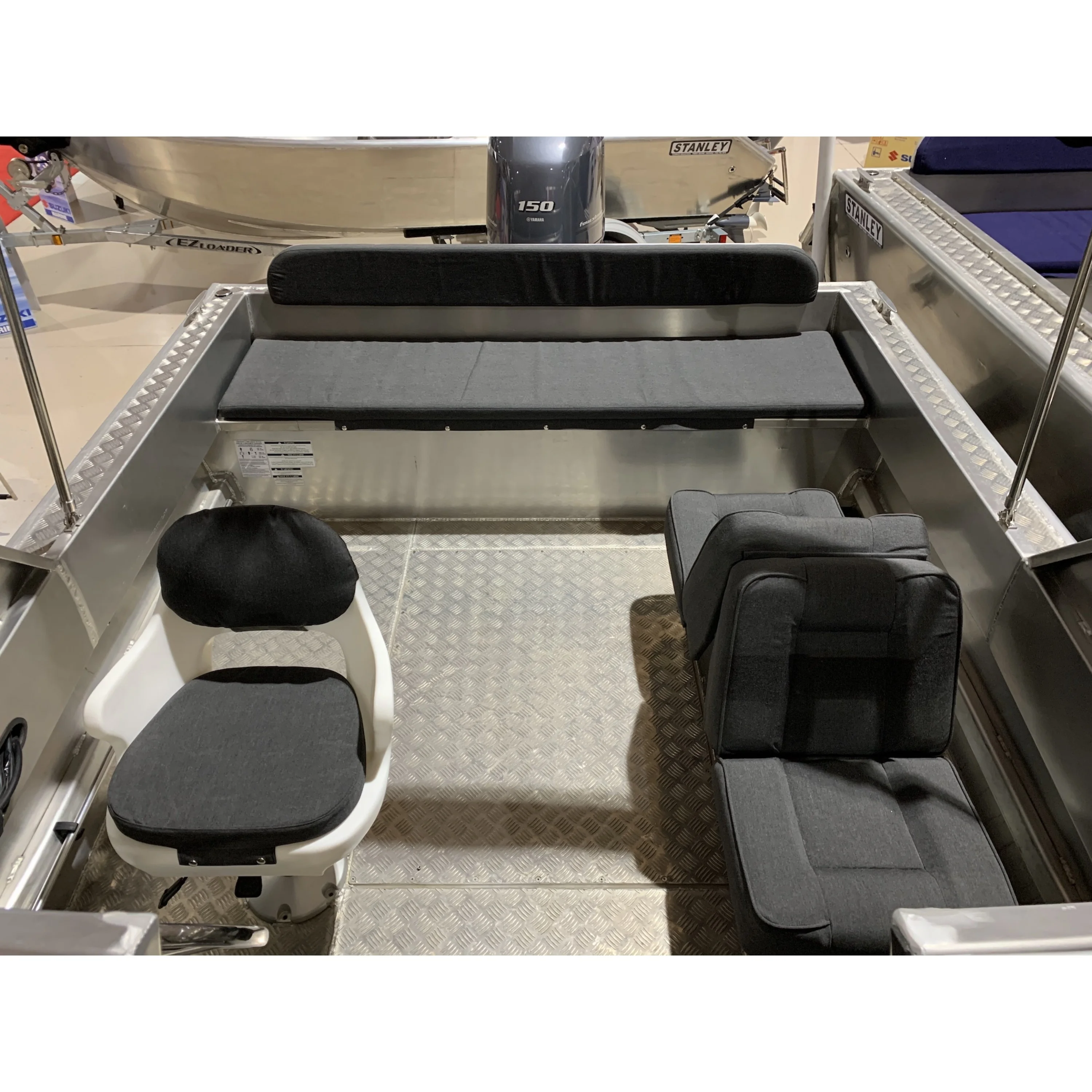 Stanley Islander 19 Dual Console Stanley Islander 19 Dual Console