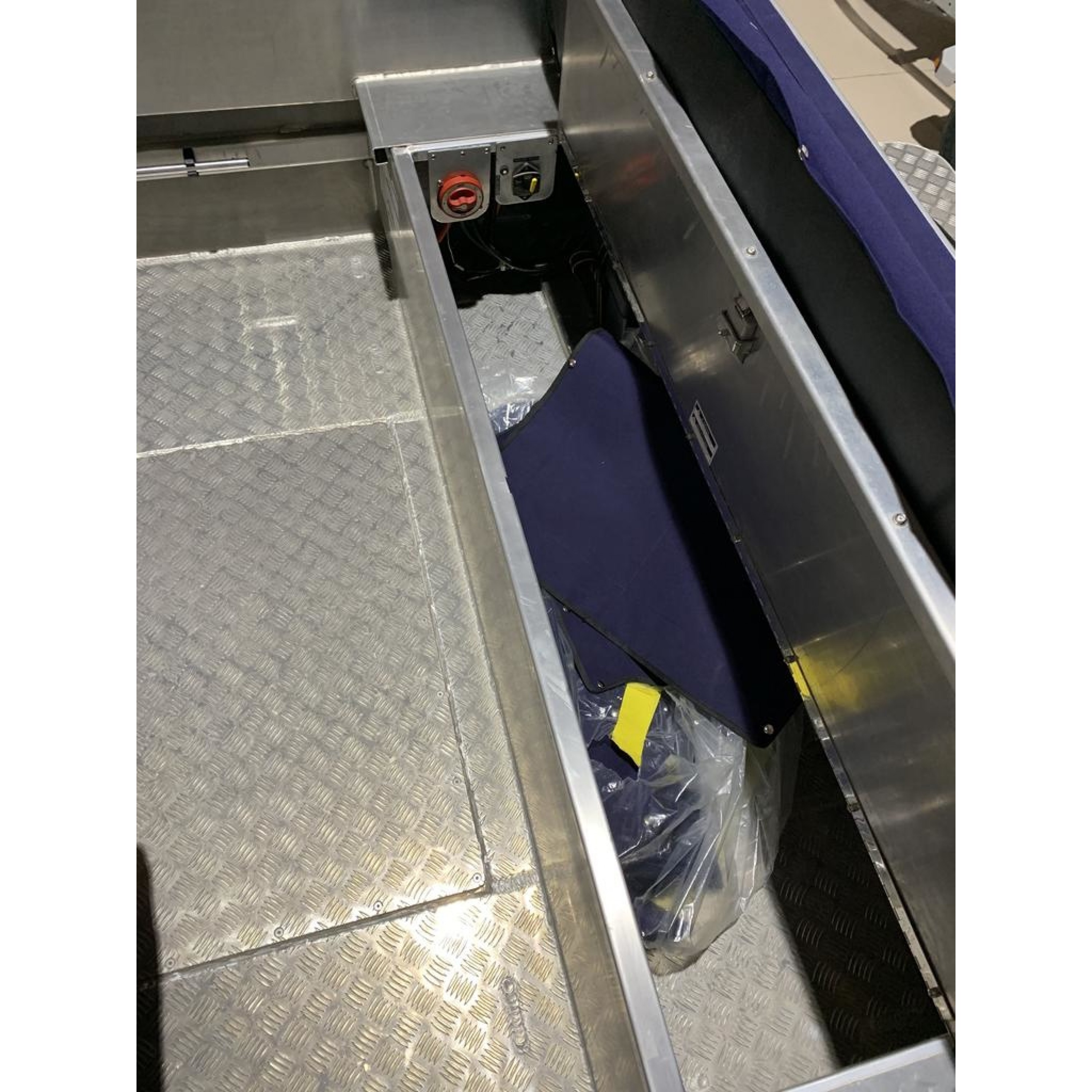 Stanley Islander 21 Dual Console - Digital Suzuki Stanley Islander 21 Dual Console - Digital Suzuki