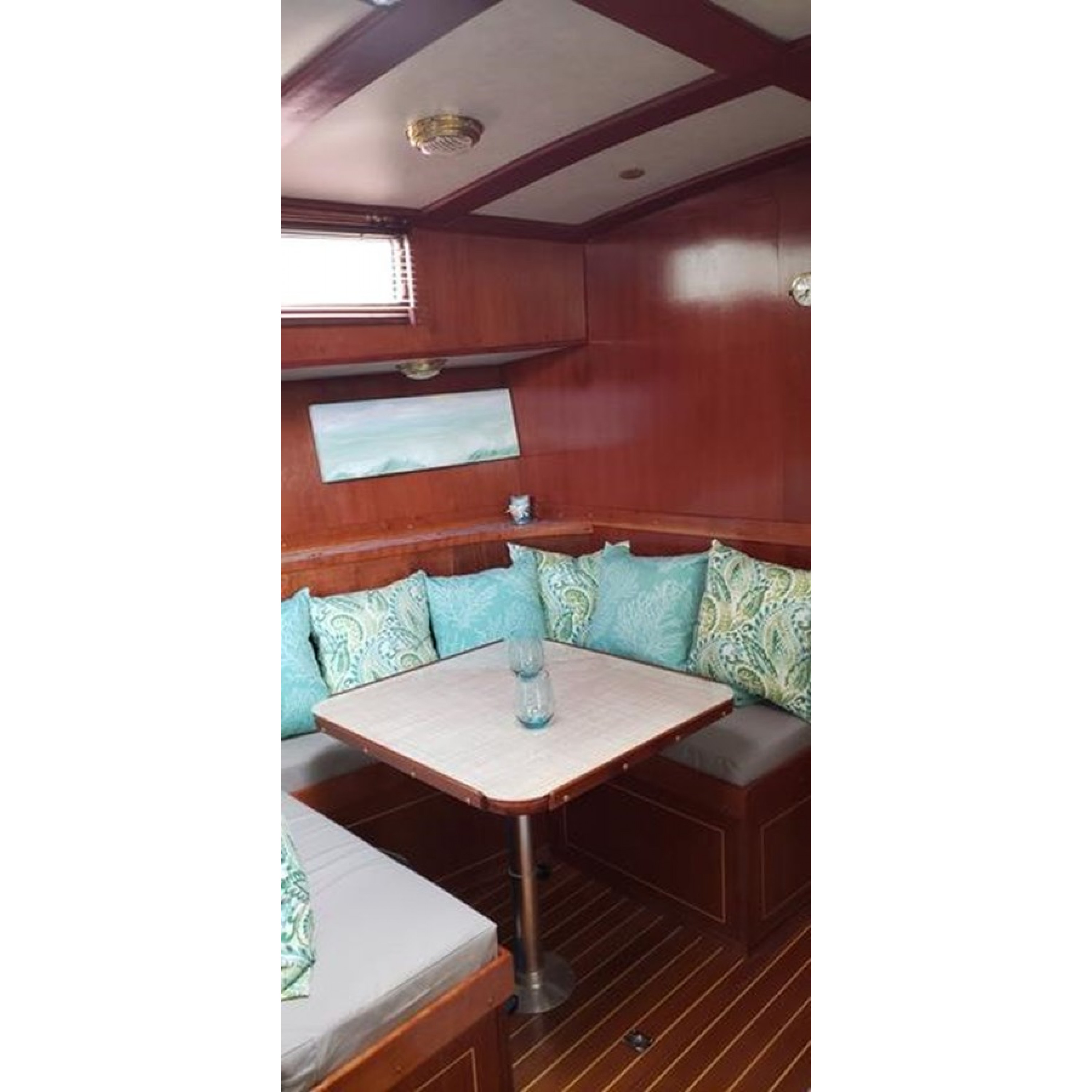 1984 43' ROBERTS Cruising Ketch Mauritius 43 1984 43' ROBERTS Cruising Ketch Mauritius 43