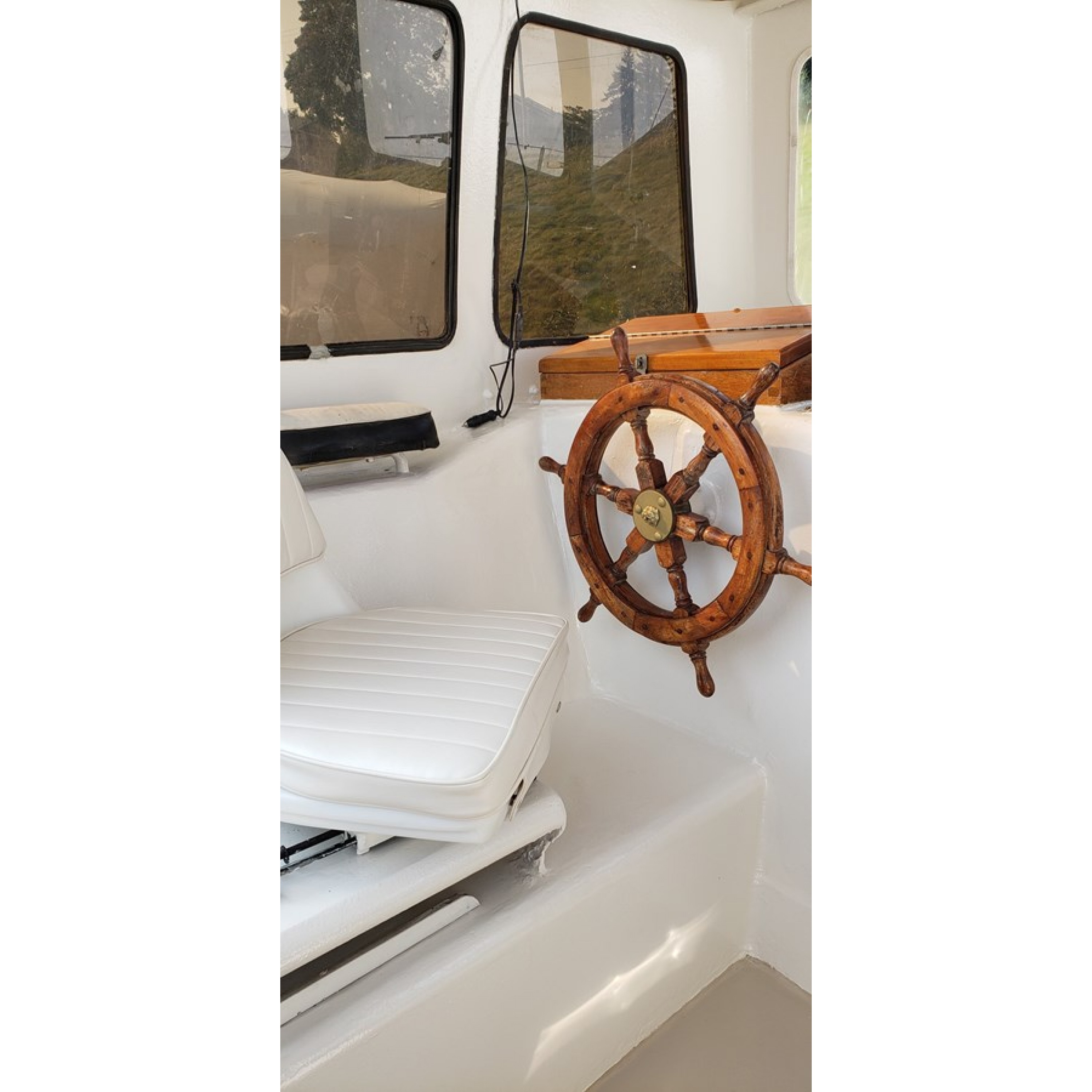 1984 43' ROBERTS Cruising Ketch Mauritius 43 1984 43' ROBERTS Cruising Ketch Mauritius 43