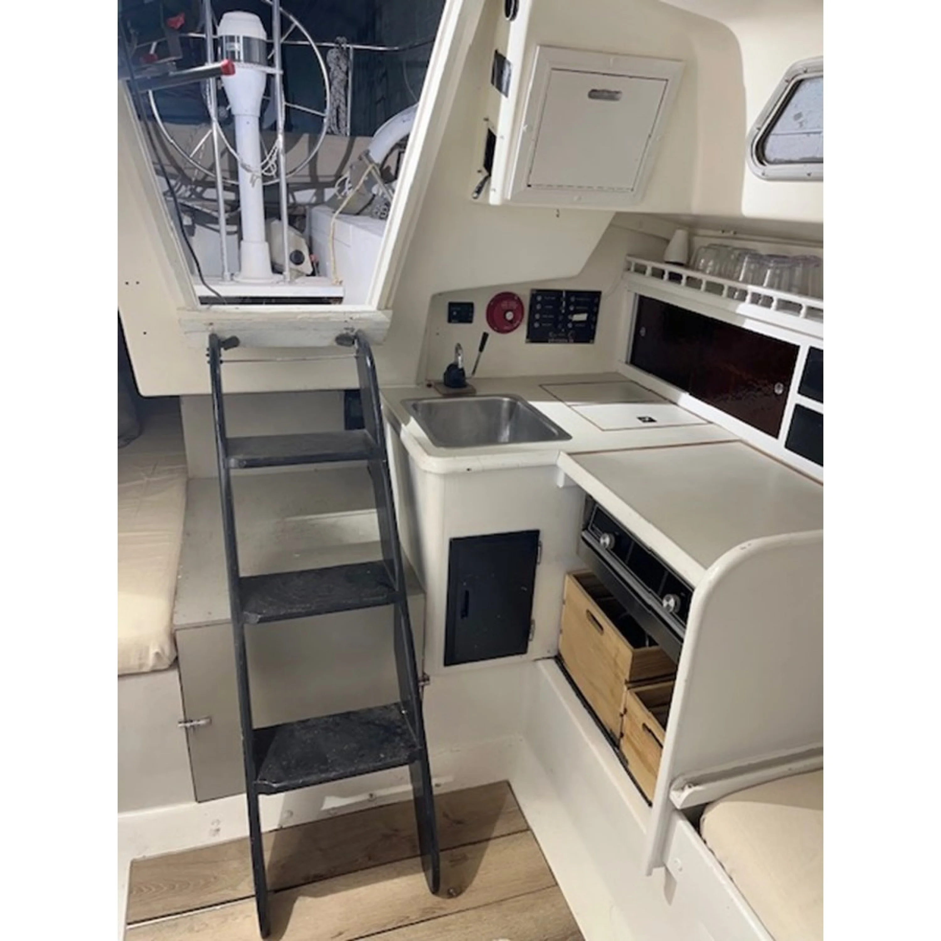 1972 28' 6" ERICSON YACHTS 29 Epiphany 1972 28' 6" ERICSON YACHTS 29 Epiphany