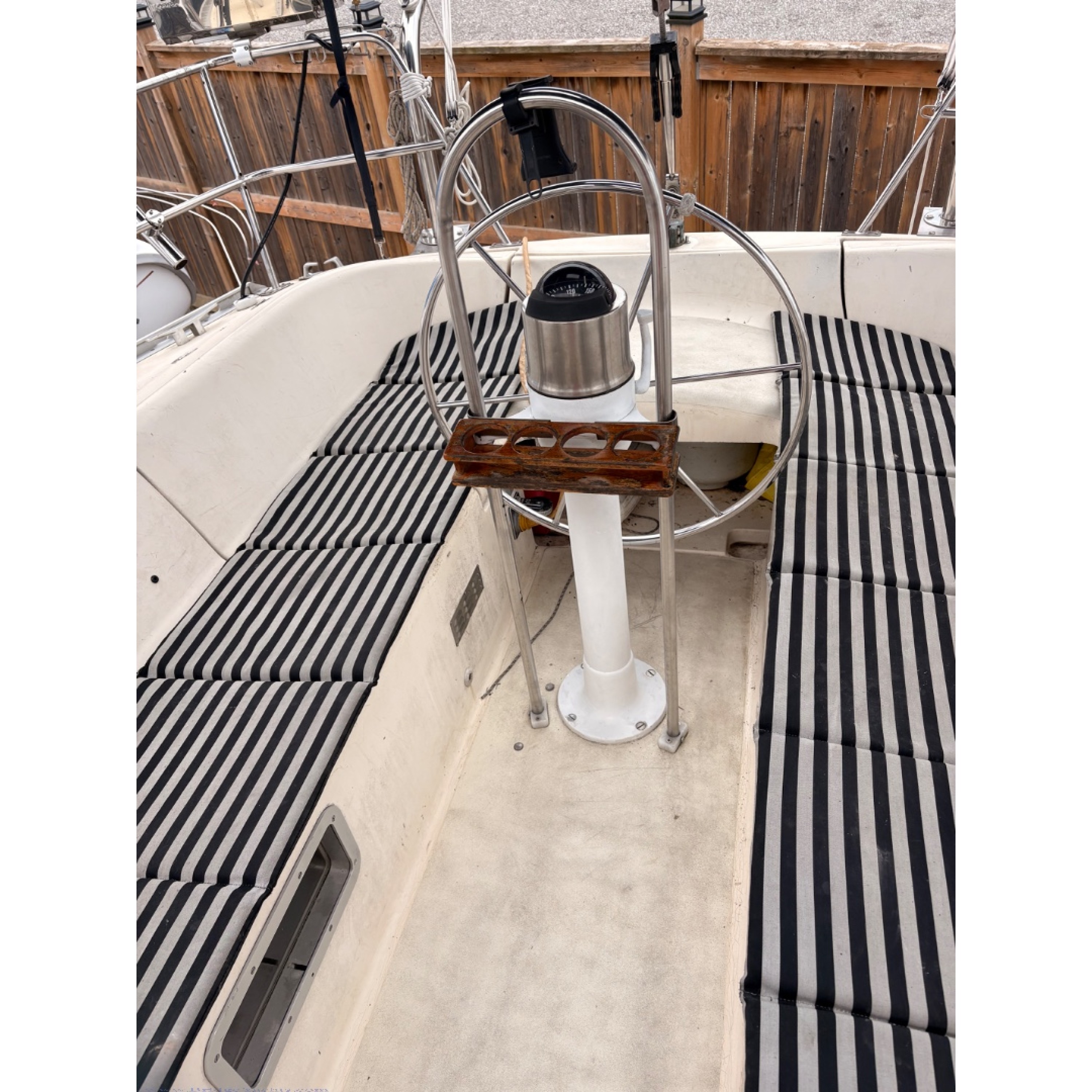 1985 Jeanneau Sun Shine 36 CB