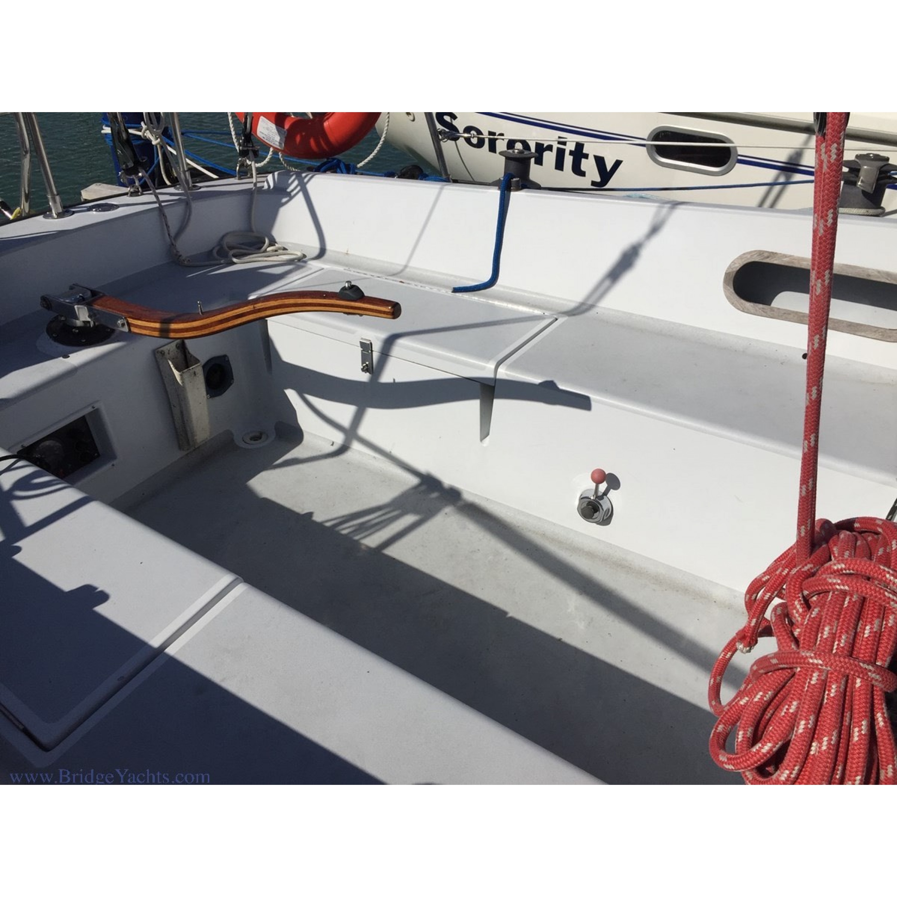 1985 36' 4" ABBOTT "Rewind" Cruising/Racing Sailboat 1985 36' 4" ABBOTT "Rewind" Cruising/Racing Sailboat
