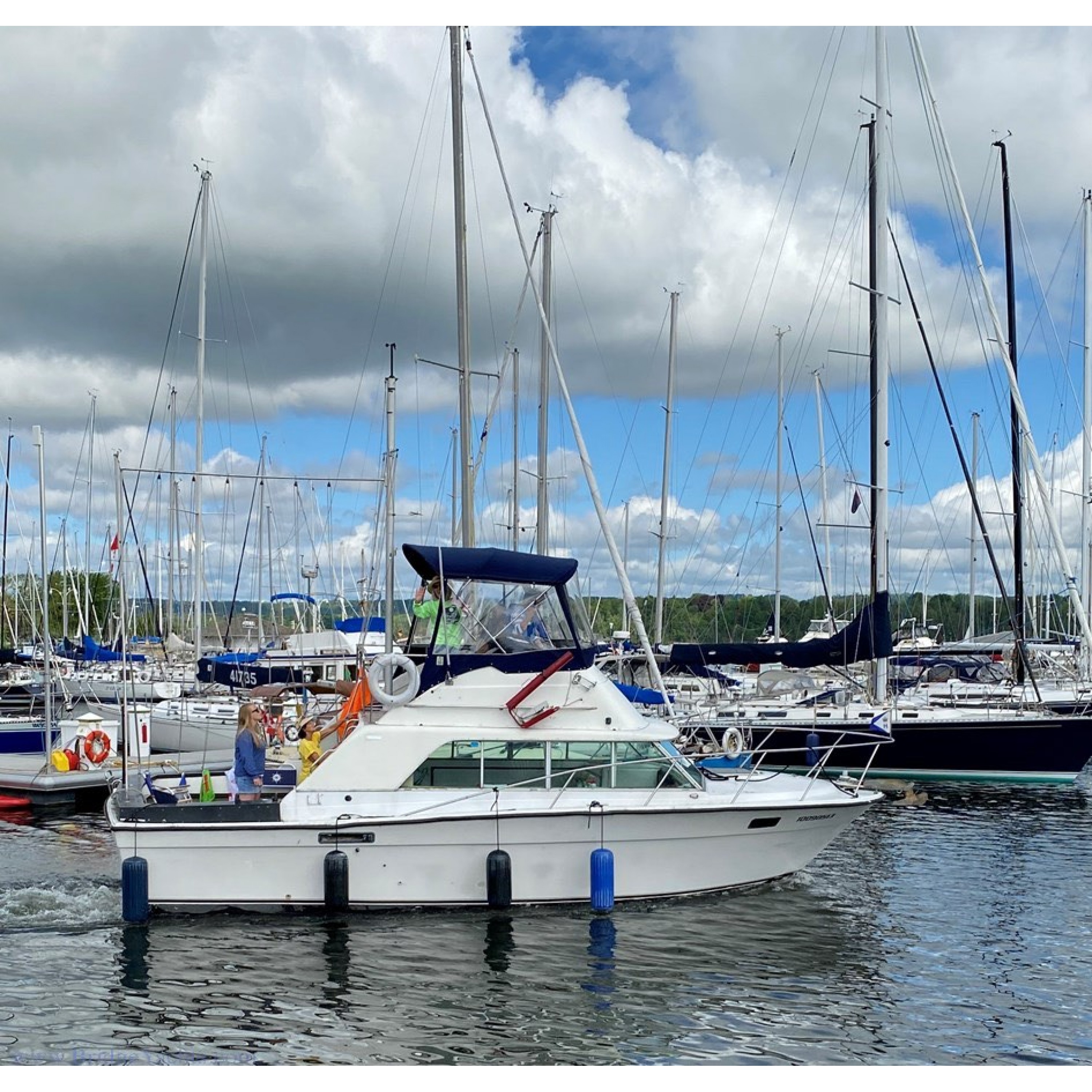 1973 31' SILVERTON Sundeck Trawler Yacht Commodore Harry Penny 1973 31' SILVERTON Sundeck Trawler Yacht Commodore Harry Penny