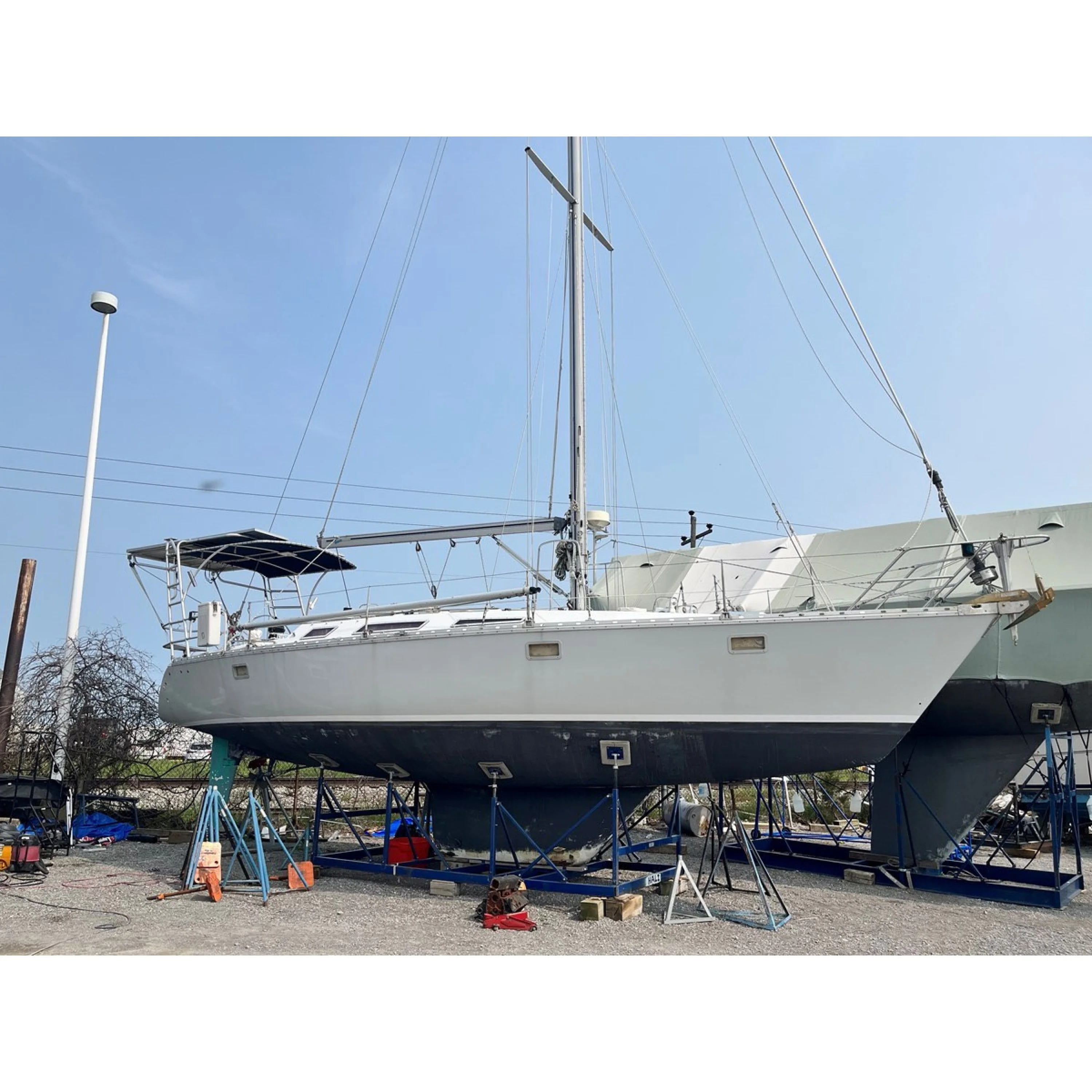 1988 41' JEANNEAU 41 Sun Legend Cruising Sailboat Hali 1988 41' JEANNEAU 41 Sun Legend Cruising Sailboat Hali