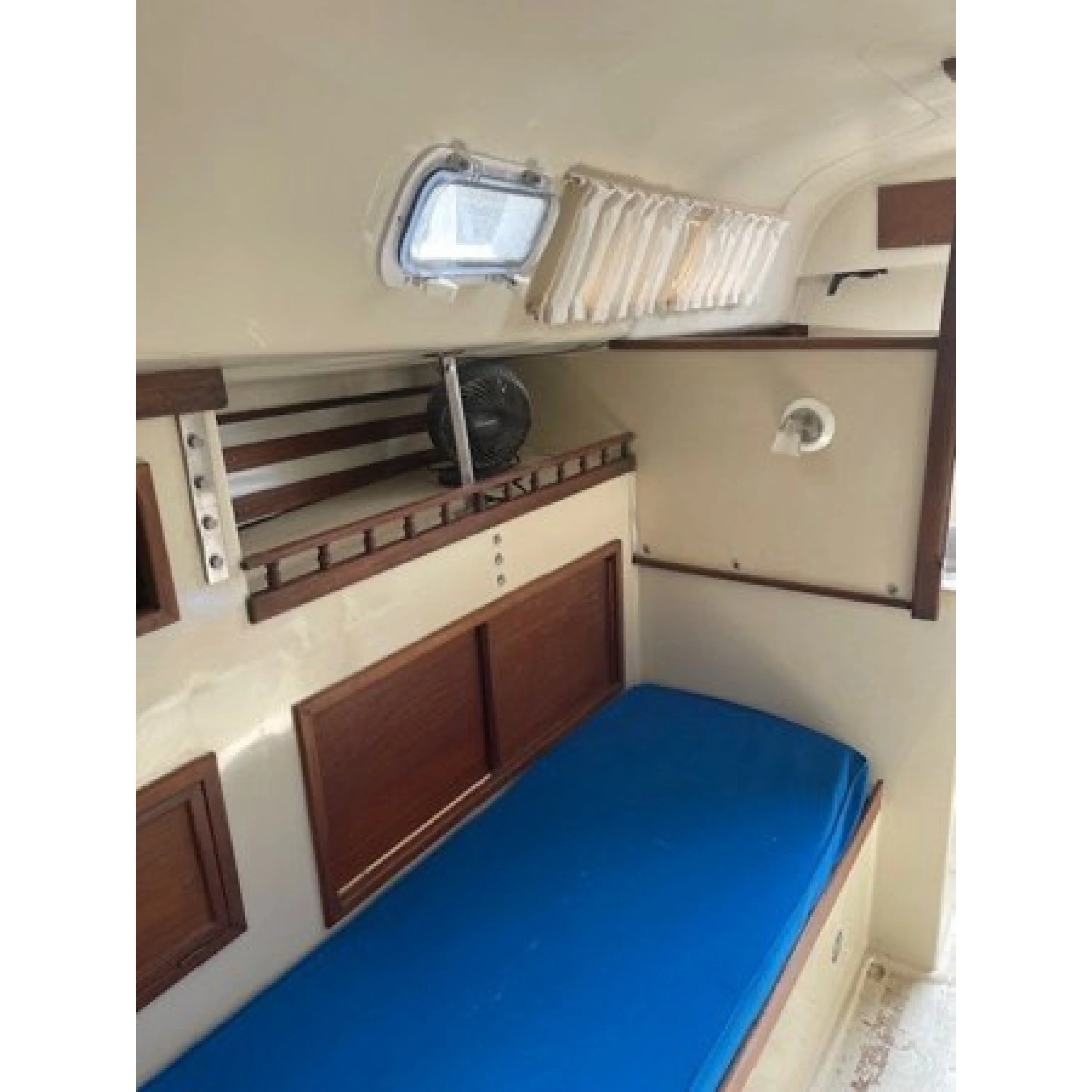 1975 30' IRWIN YACHTS Sloop Jesters Joy 1975 30' IRWIN YACHTS Sloop Jesters Joy