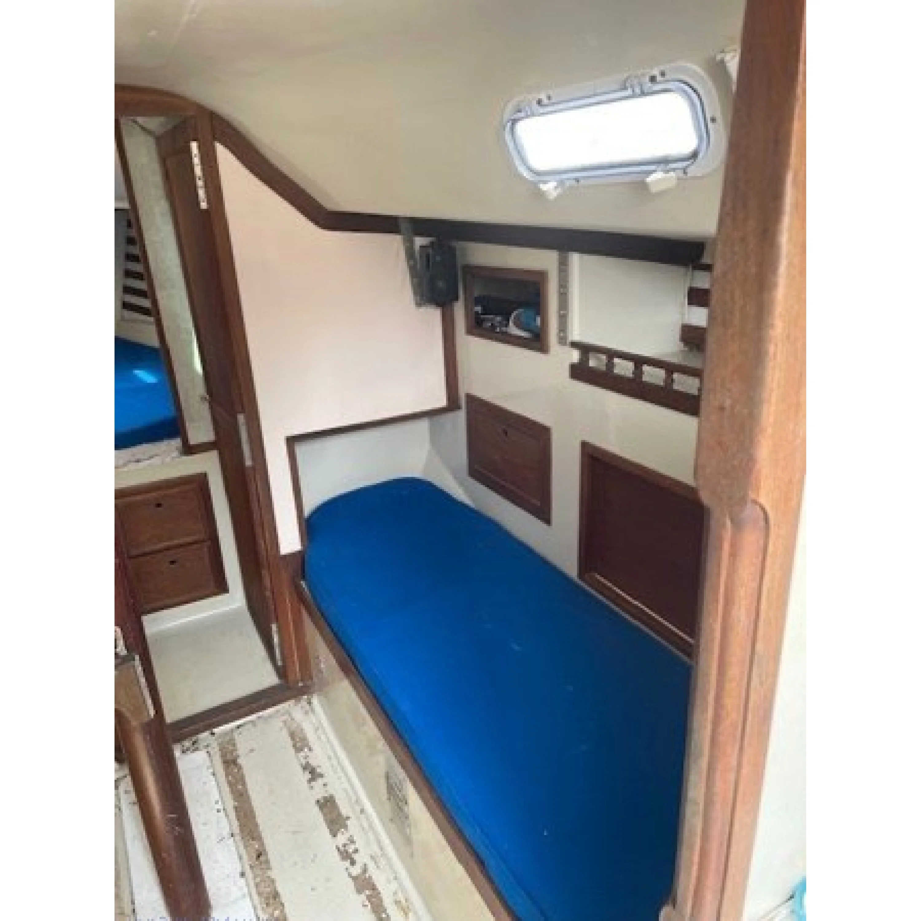 1975 30' IRWIN YACHTS Sloop Jesters Joy 1975 30' IRWIN YACHTS Sloop Jesters Joy