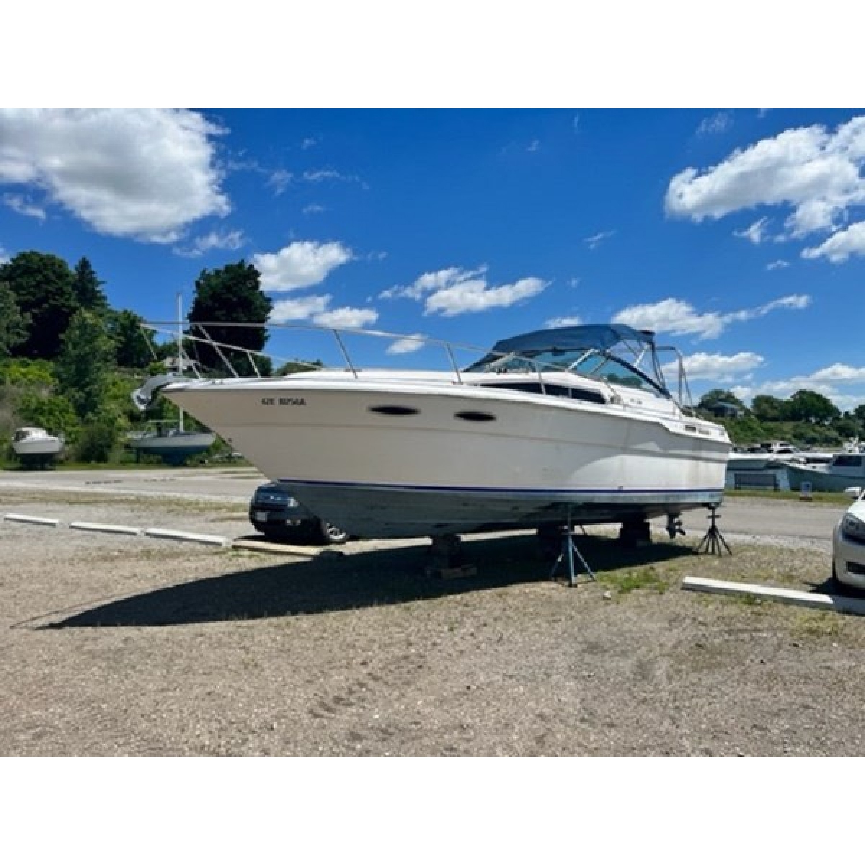 1985 31' 4" SEA RAY Cruising Yacht "Ken Kelly"