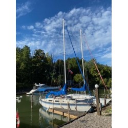 1981 31' HUGHES BOAT WORKS Sloop Heartbeat 1981 31' HUGHES BOAT WORKS Sloop Heartbeat
