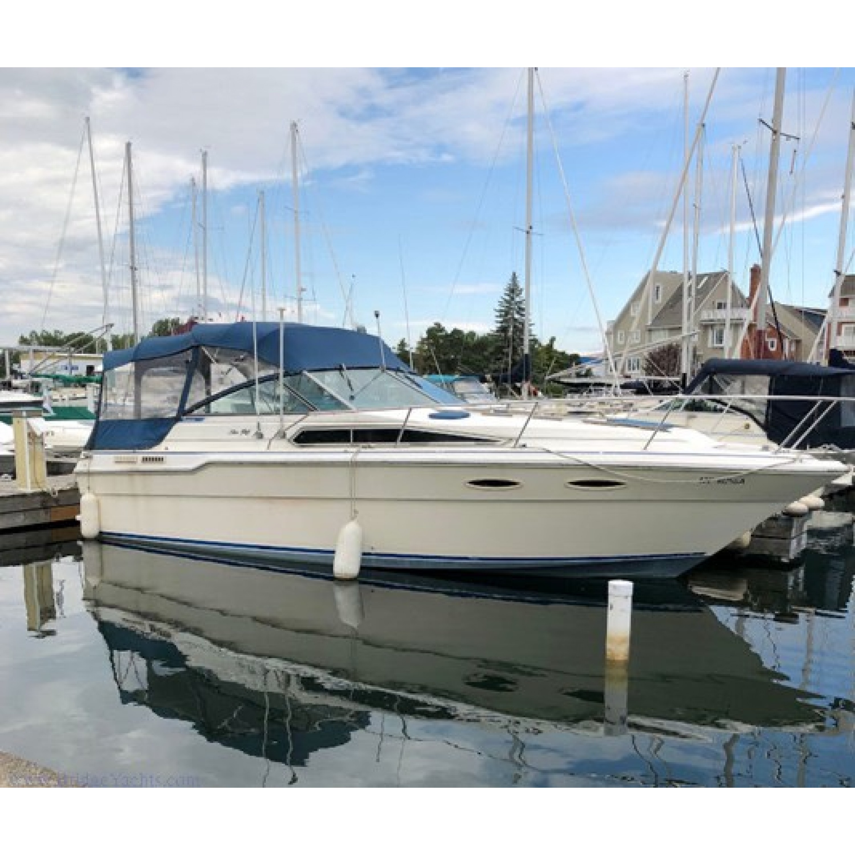 1985 31' 4" SEA RAY Cruising Yacht "Ken Kelly"