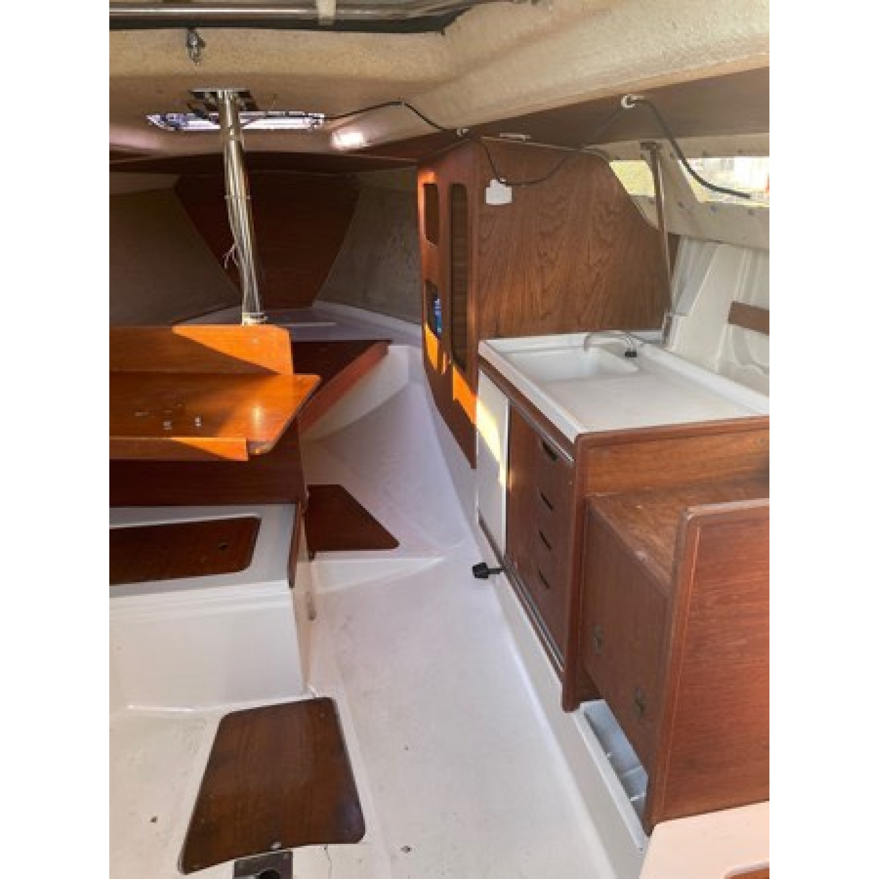 1982 22' EDEL FRANCE Cruising Sailboat Ruby Sea 1982 22' EDEL FRANCE Cruising Sailboat Ruby Sea