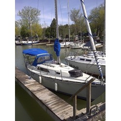 1983 28' 6" C and C YACHTS Cruising Sailboat In Hoc 1983 28' 6" C and C YACHTS Cruising Sailboat In Hoc
