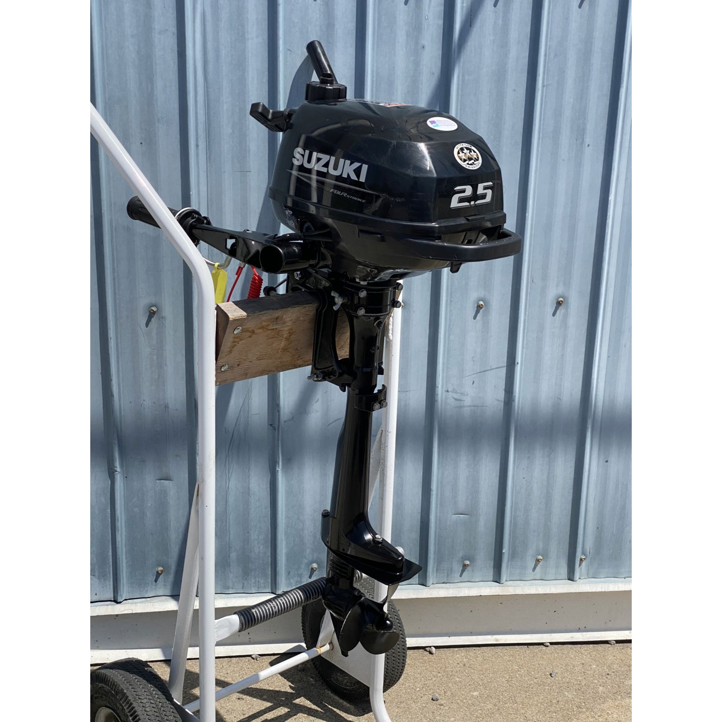 USED 2024 SUZUKI 2.5 HP OUTBOARD (00252F-443465) USED 2024 SUZUKI 2.5 HP OUTBOARD (00252F-443465)