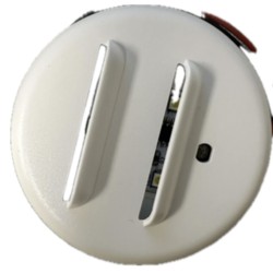 LIGHT COURTESY AUTO ON IN DARK WHITE