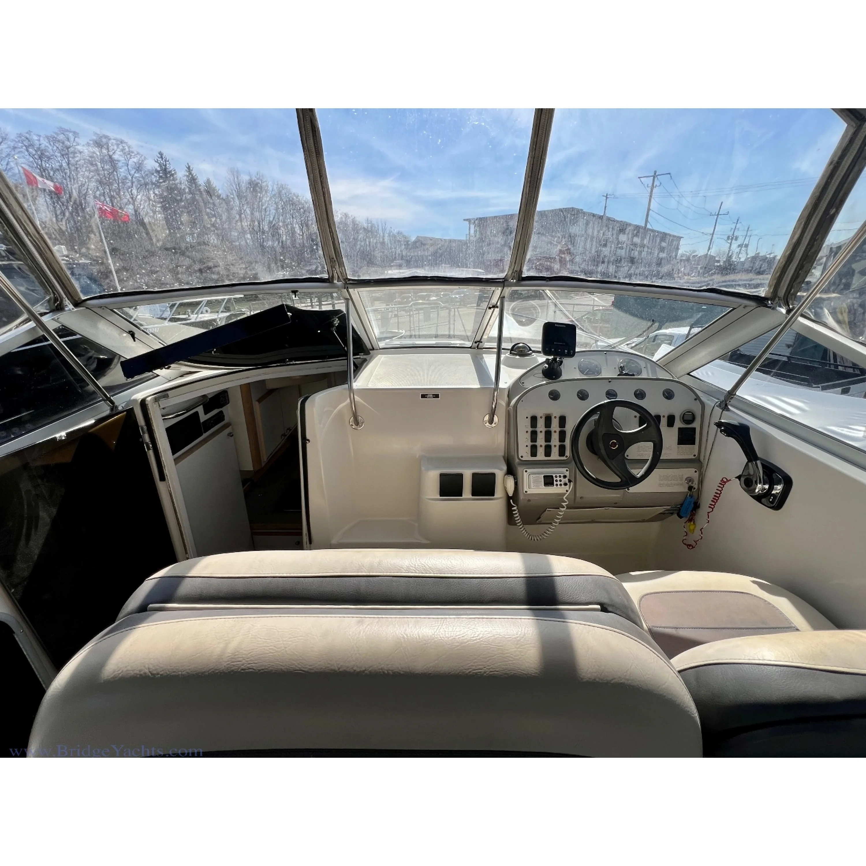 1995 Maxum 2700 SCR for Sale in Port Dover, Ontario - Serviced Luxury ...
