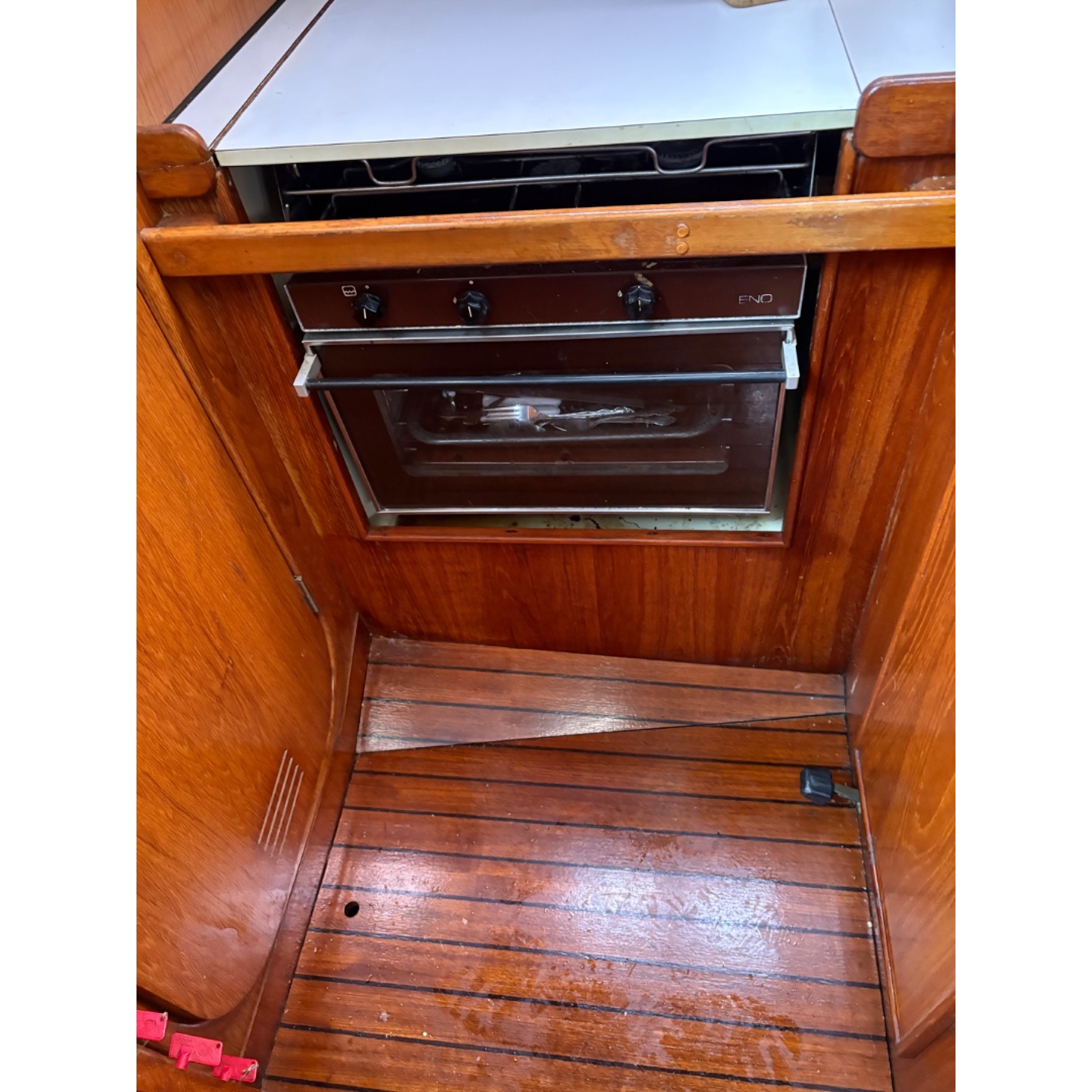 1985 Jeanneau Sun Shine 36 CB