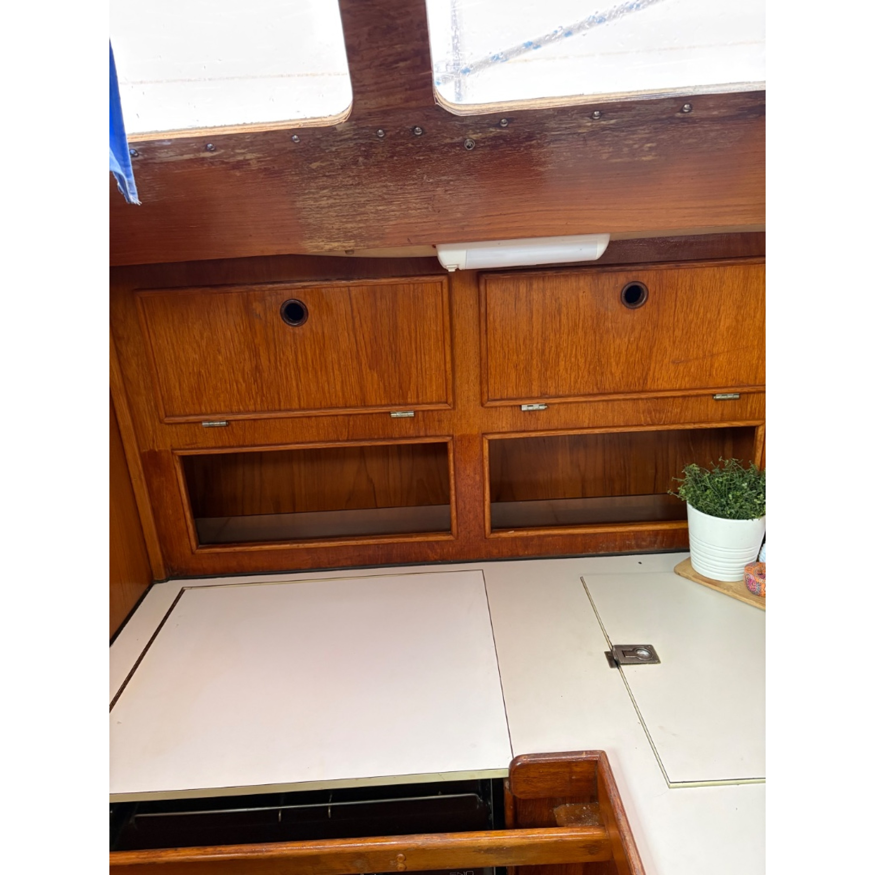 1985 Jeanneau Sun Shine 36 CB